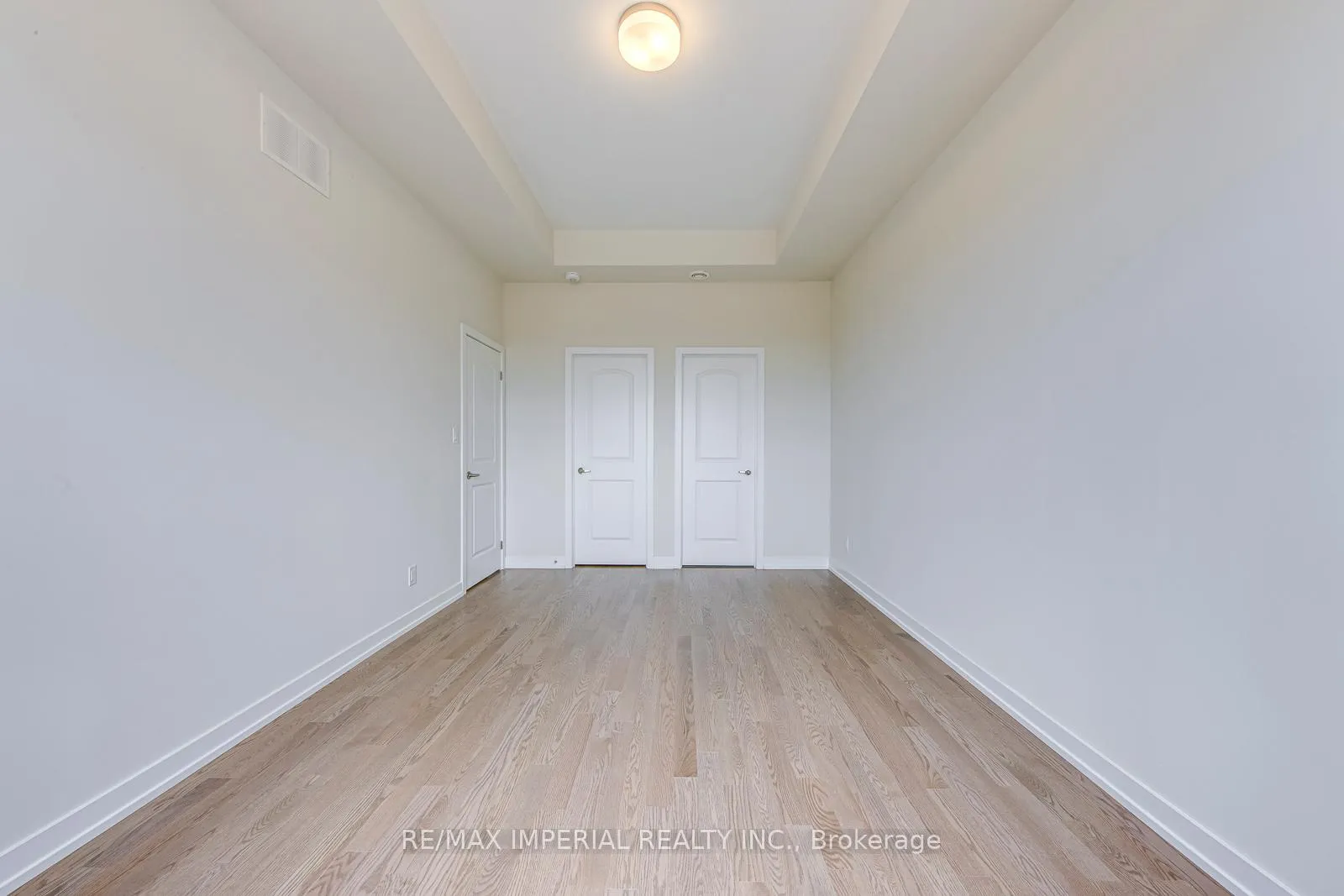 Photo 20 of 1176 Tanbark Avenue, Oakville, Joshua Meadows — HOMEH