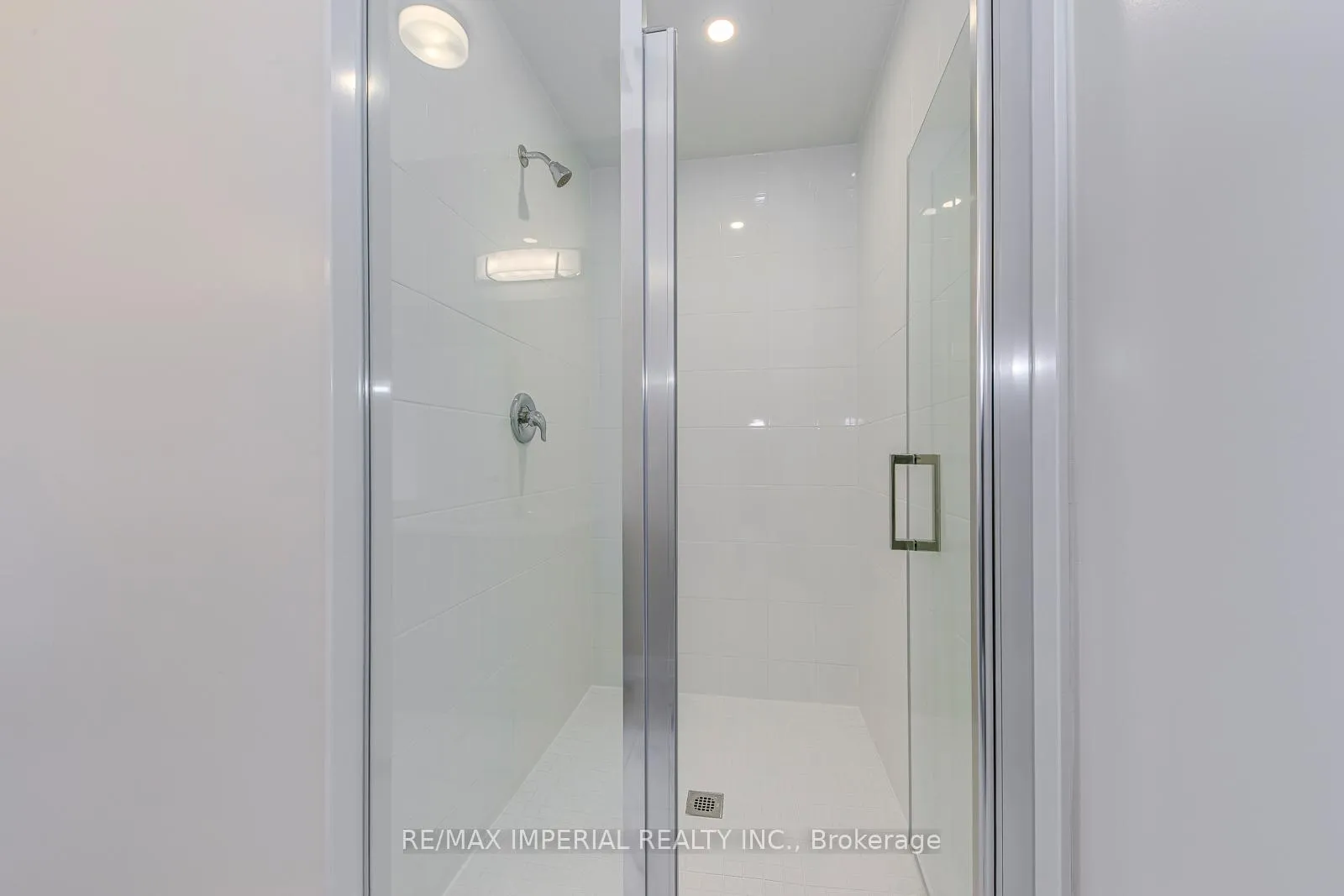 Photo 22 of 1176 Tanbark Avenue, Oakville, Joshua Meadows — HOMEH