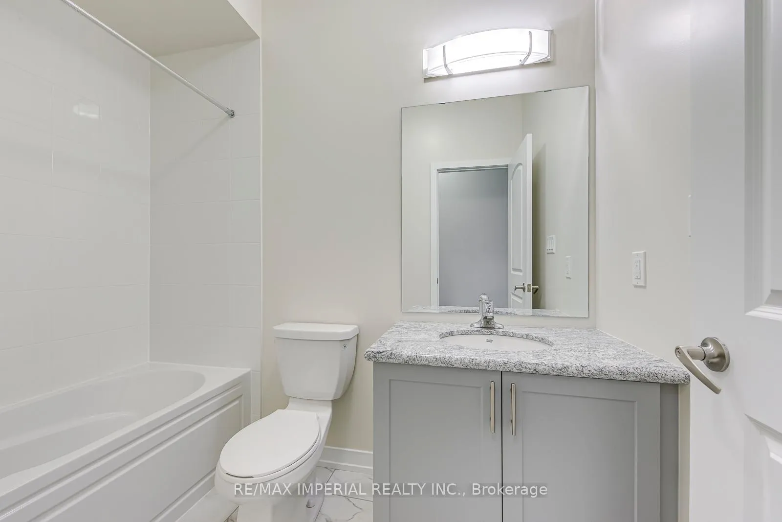 Photo 30 of 1176 Tanbark Avenue, Oakville, Joshua Meadows — HOMEH