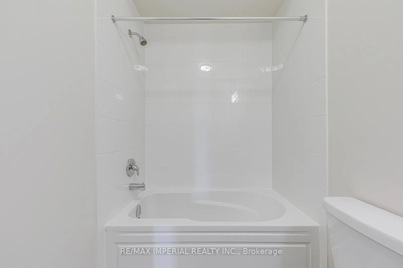 Photo 31 of 1176 Tanbark Avenue, Oakville, Joshua Meadows — HOMEH