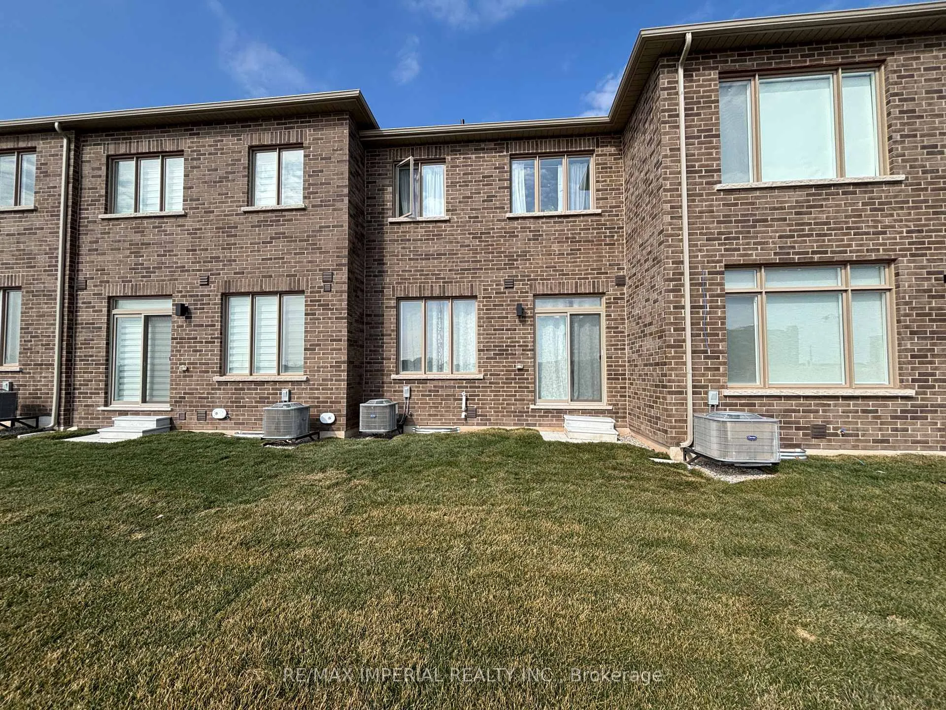 Photo 33 of 1176 Tanbark Avenue, Oakville, Joshua Meadows — HOMEH