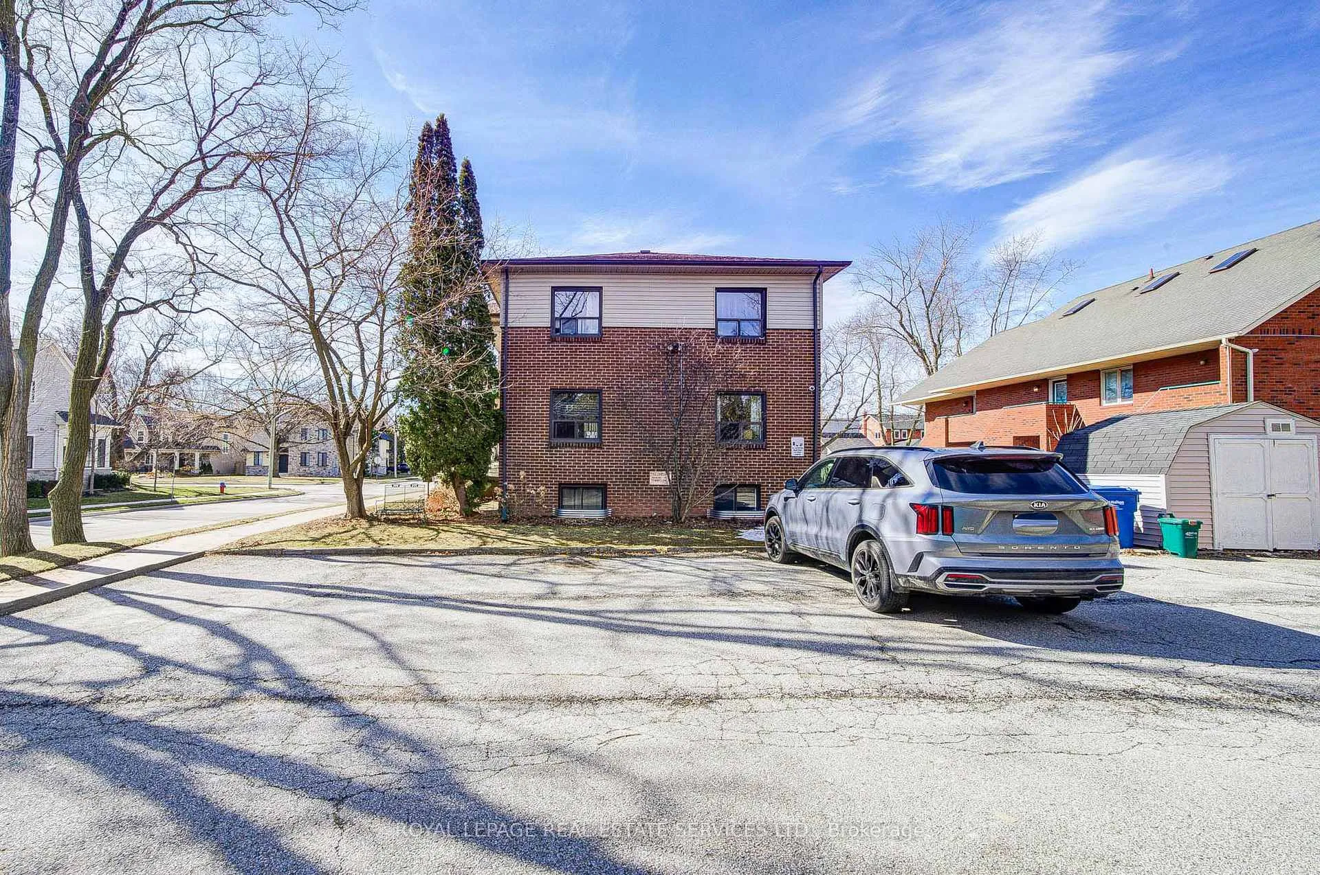 Photo 19 of Unit 1, 2329 Belyea Street, Oakville, Bronte — HOMEH