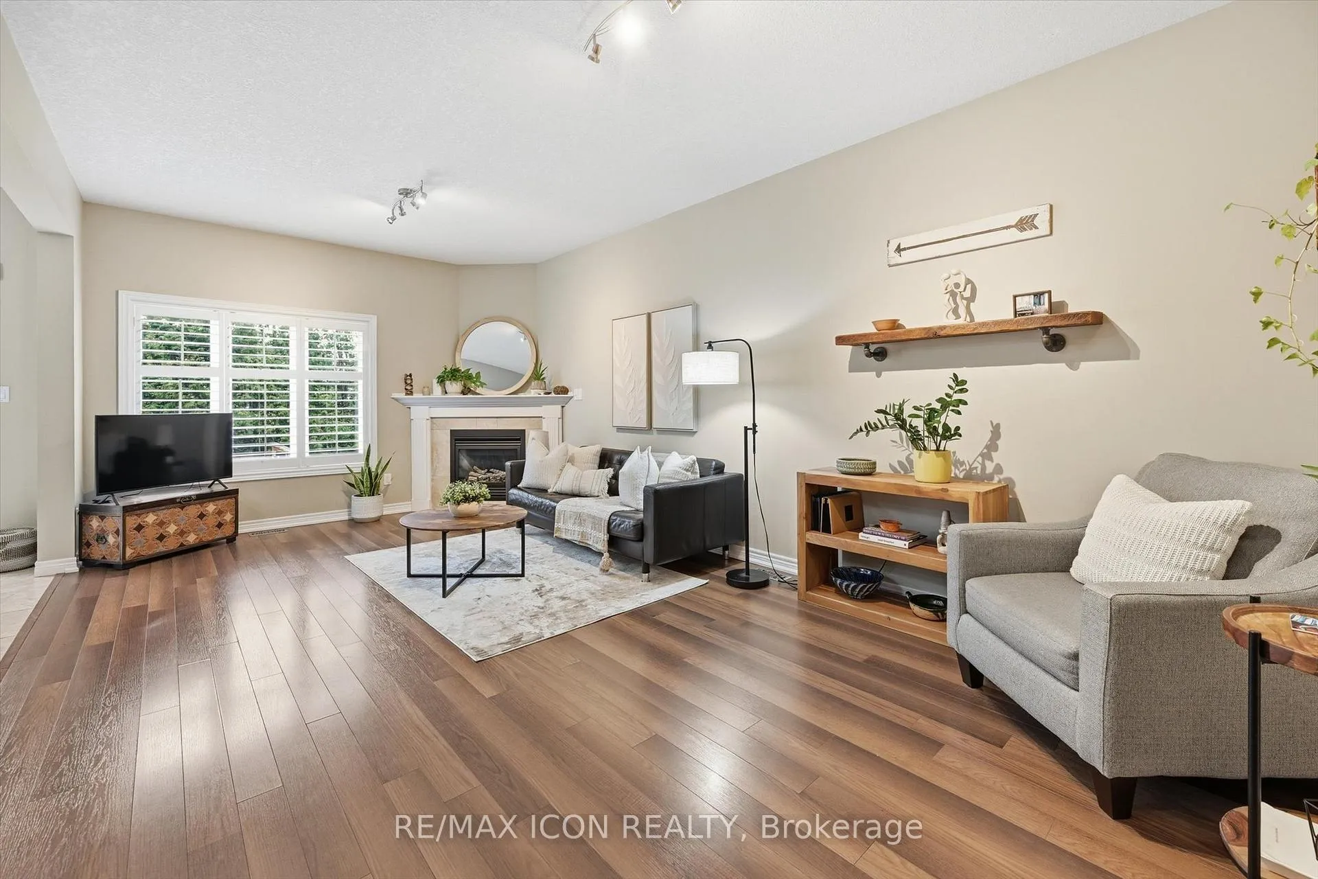 Photo 7 of 64 Springvalley Crescent, Hamilton, Gourley — HOMEH