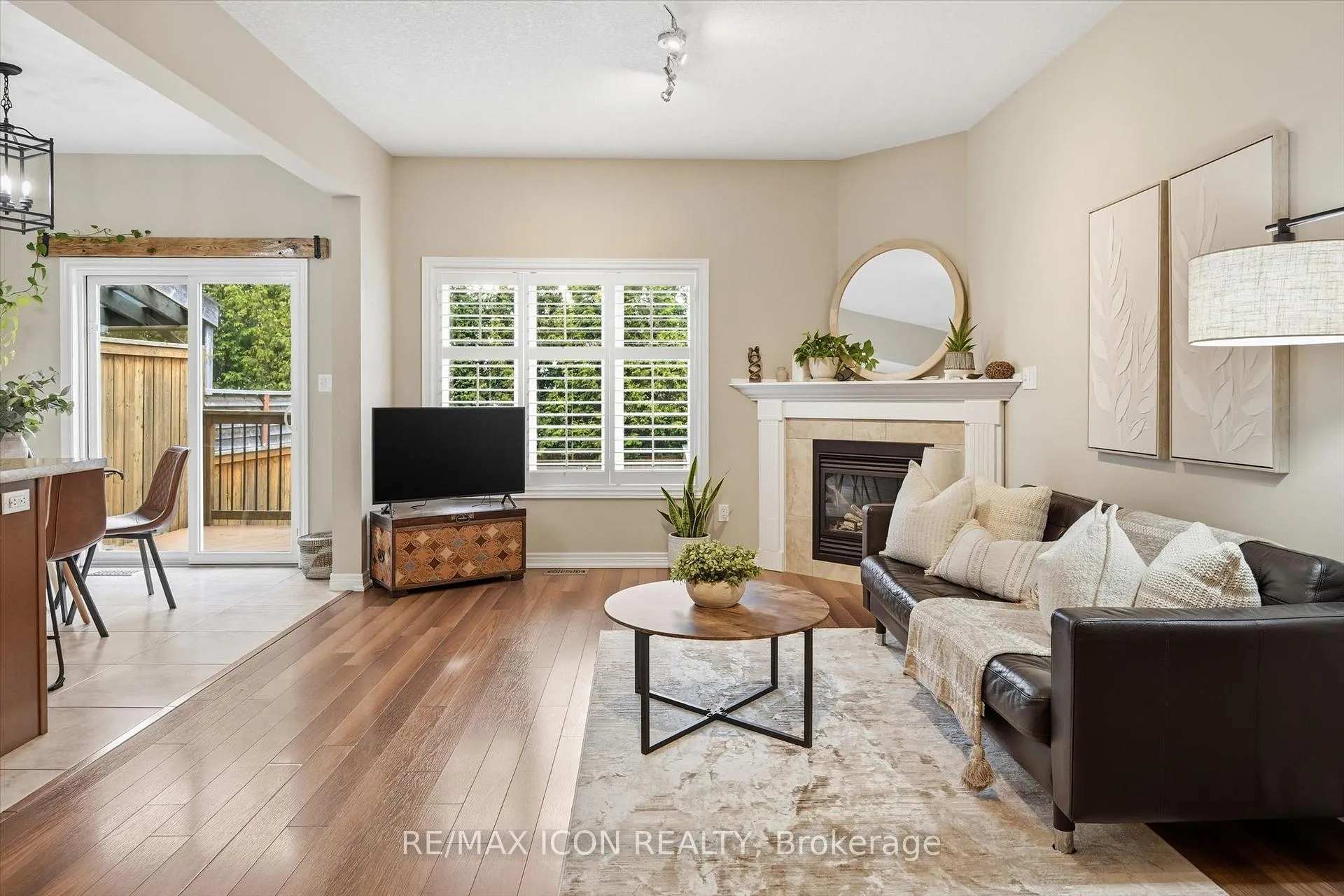 Photo 8 of 64 Springvalley Crescent, Hamilton, Gourley — HOMEH