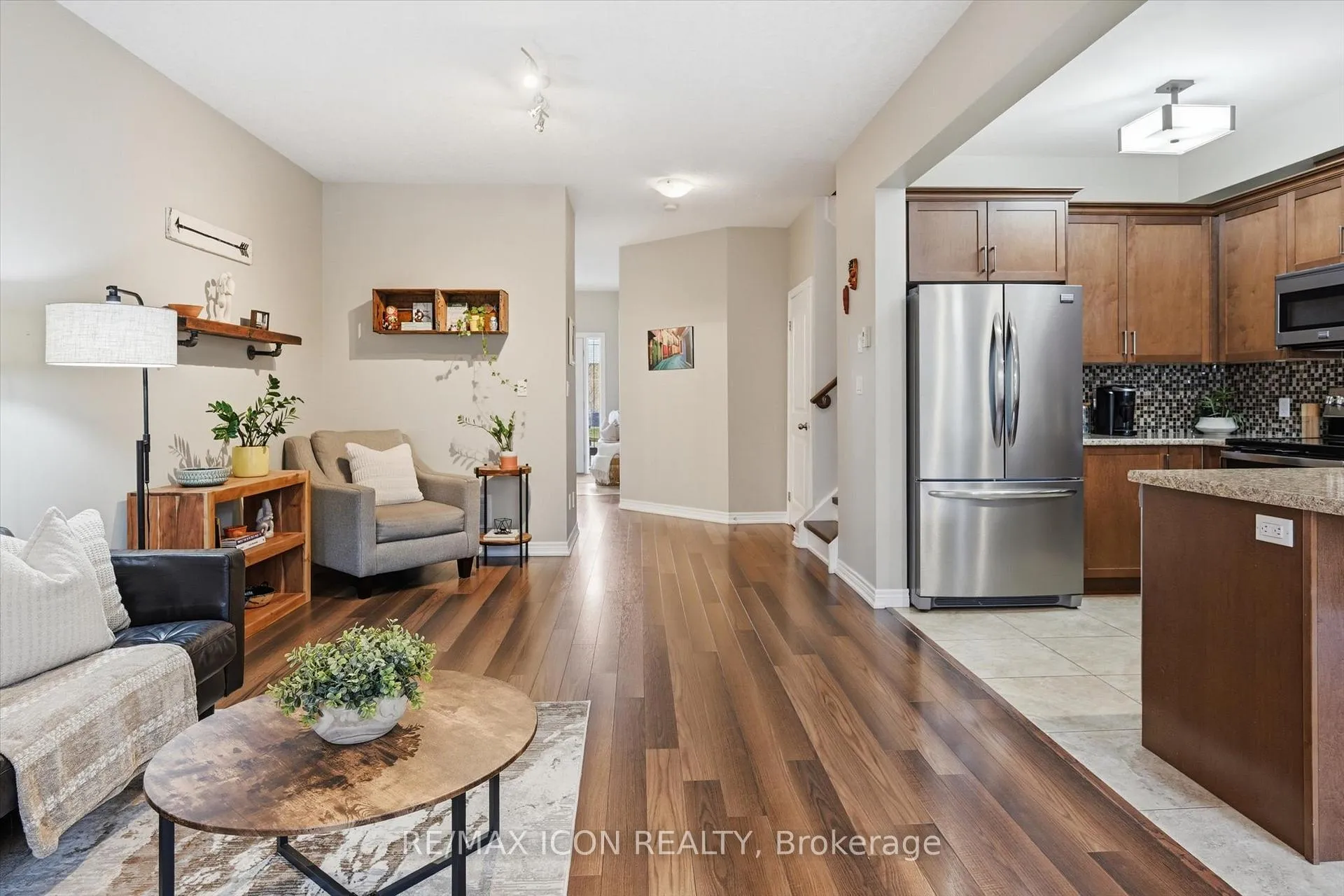 Photo 11 of 64 Springvalley Crescent, Hamilton, Gourley — HOMEH