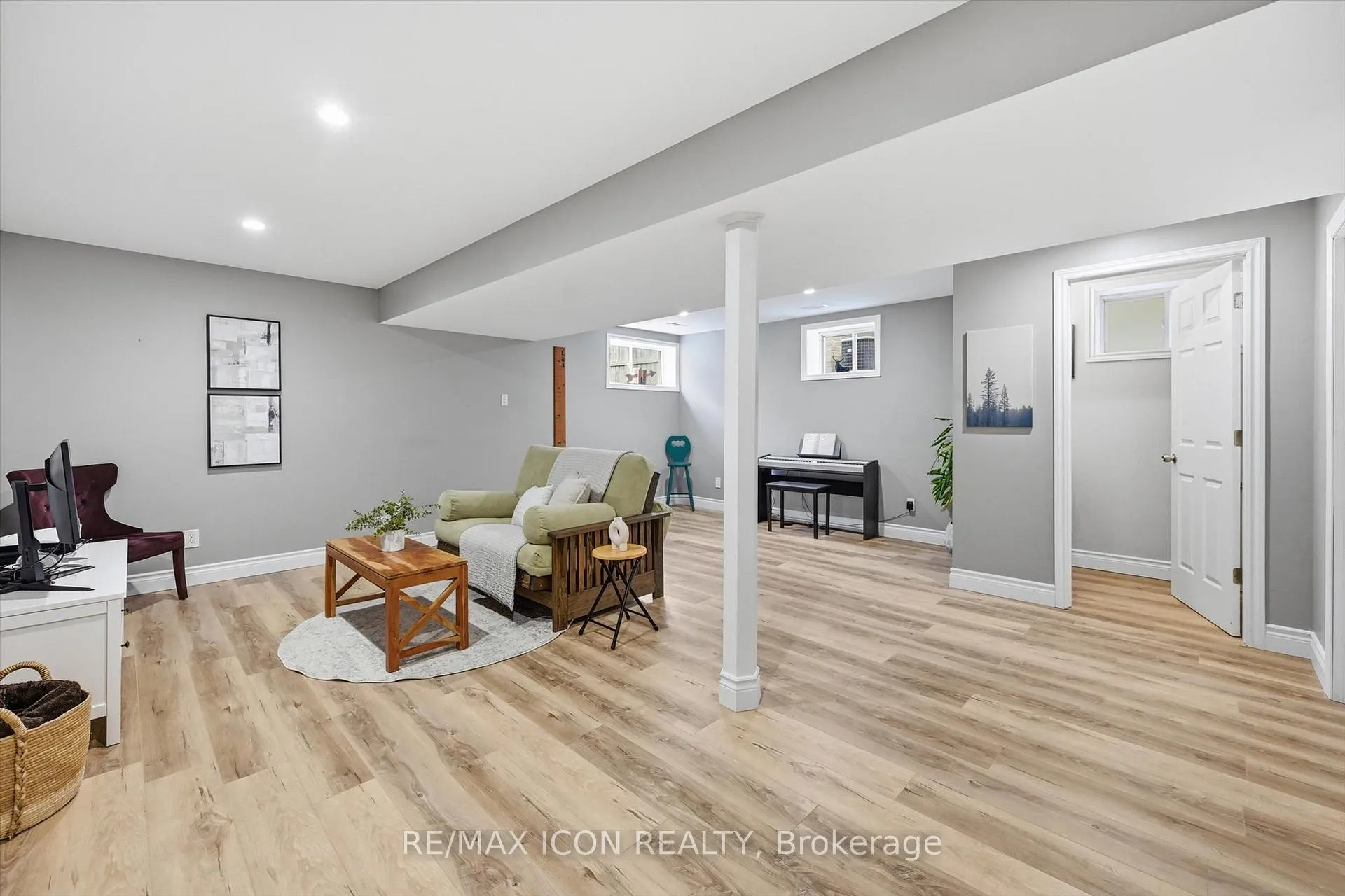 Photo 33 of 64 Springvalley Crescent, Hamilton, Gourley — HOMEH