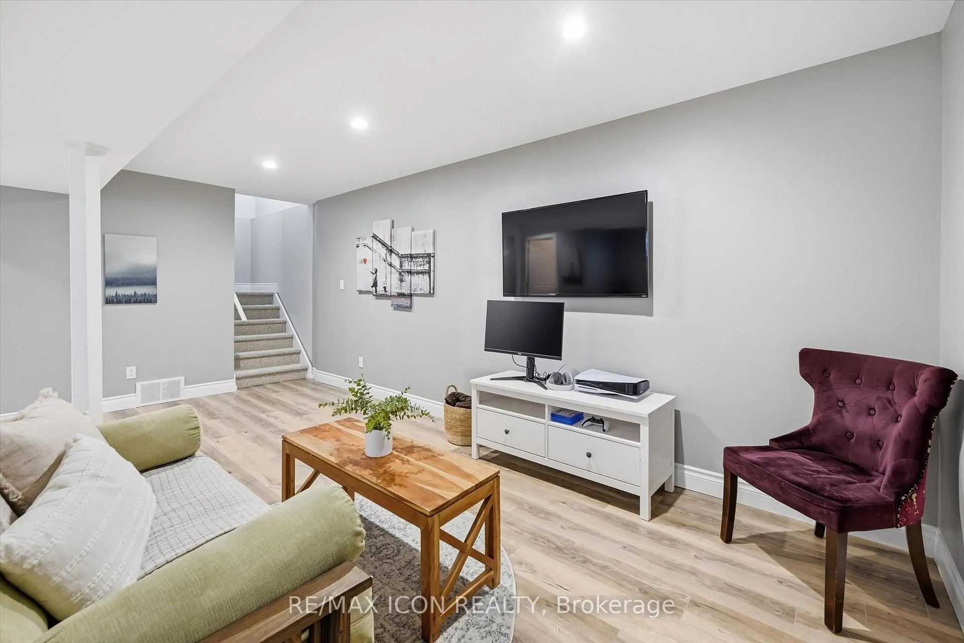 Photo 35 of 64 Springvalley Crescent, Hamilton, Gourley — HOMEH