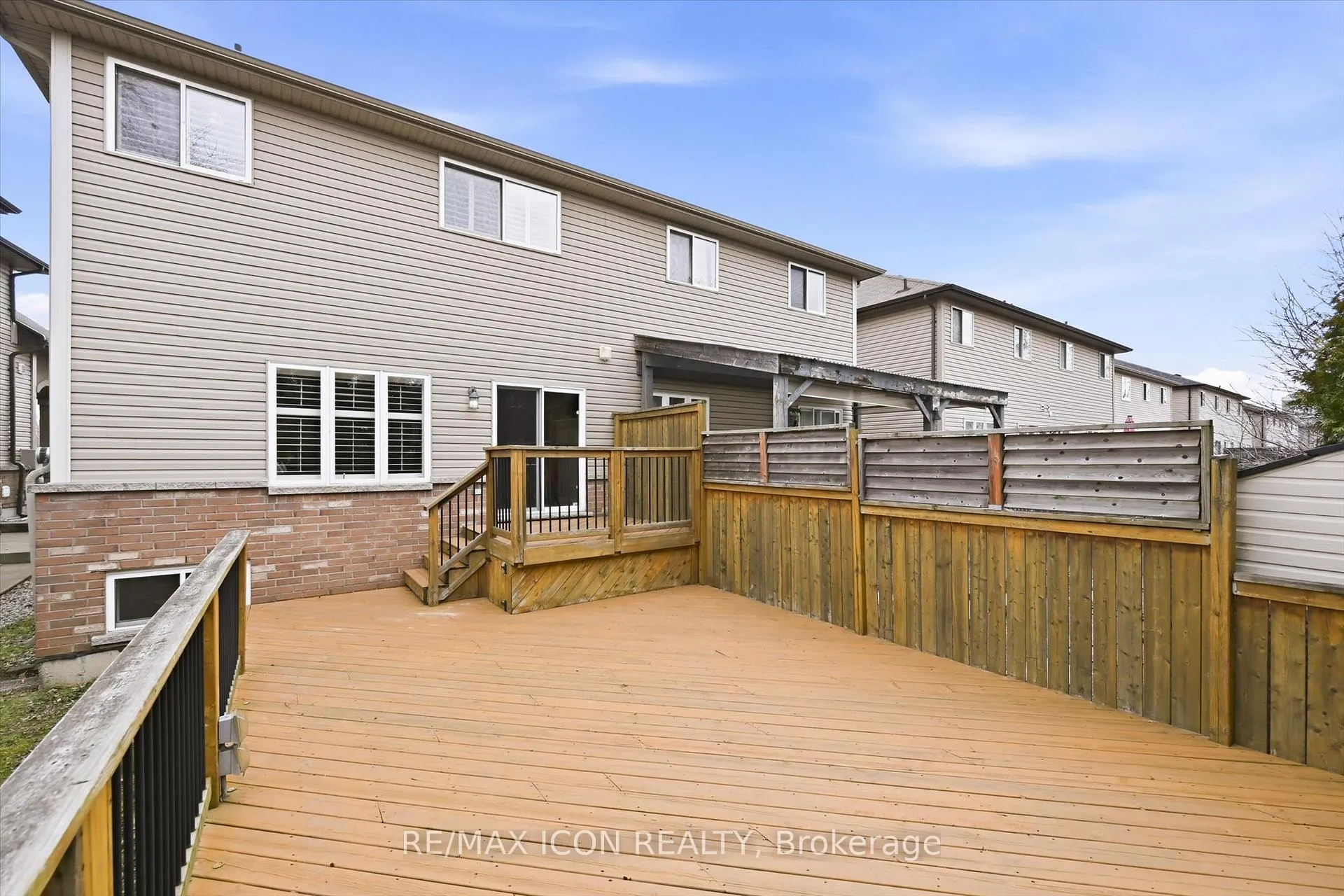 Photo 40 of 64 Springvalley Crescent, Hamilton, Gourley — HOMEH