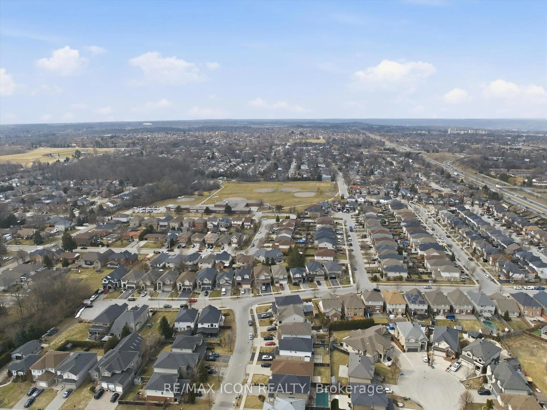 Photo 48 of 64 Springvalley Crescent, Hamilton, Gourley — HOMEH