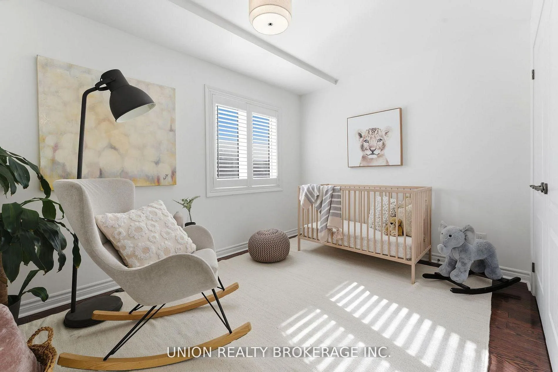 Photo 15 of 293 Kingston Road, Toronto, The Beaches — HOMEH