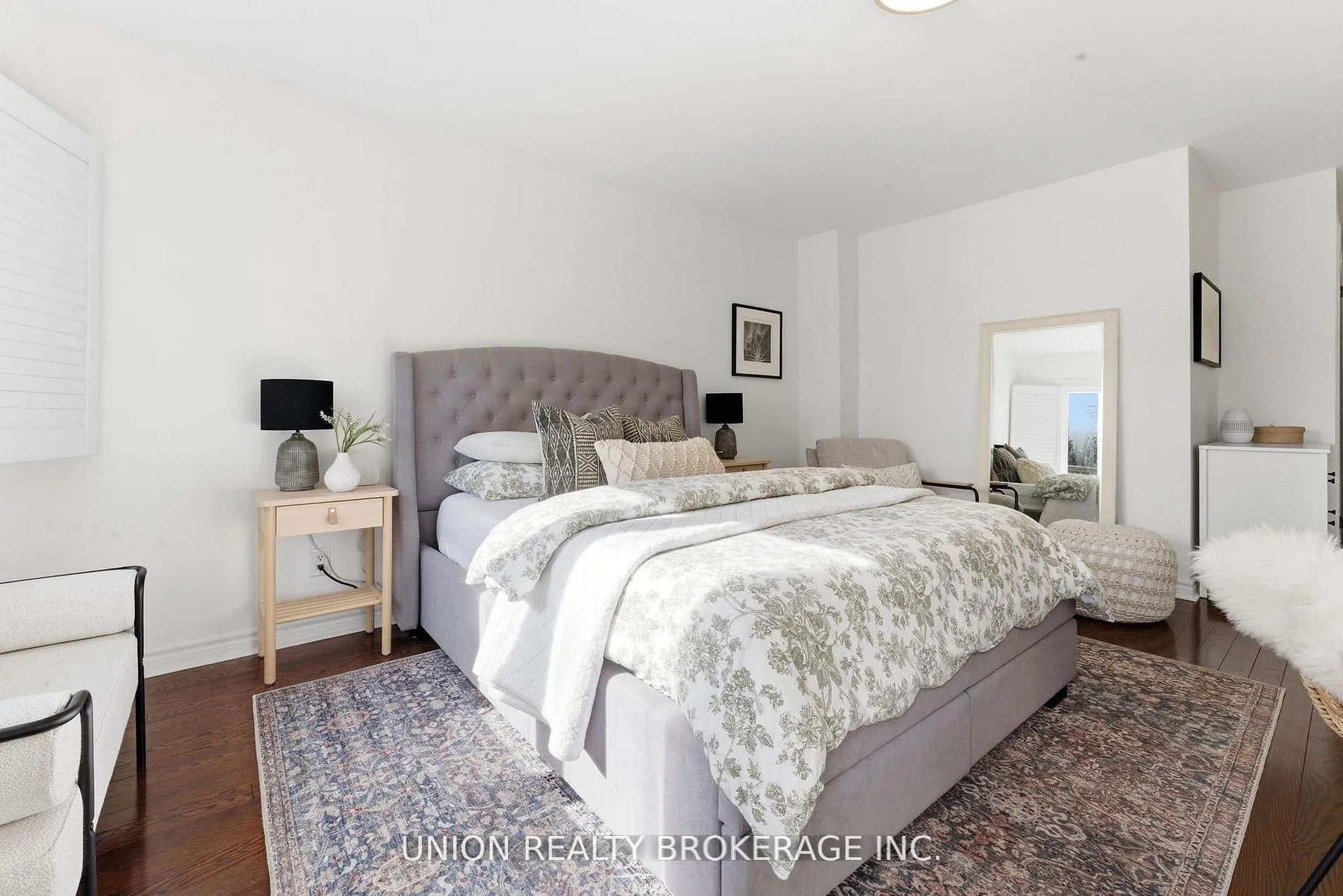 Photo 19 of 293 Kingston Road, Toronto, The Beaches — HOMEH