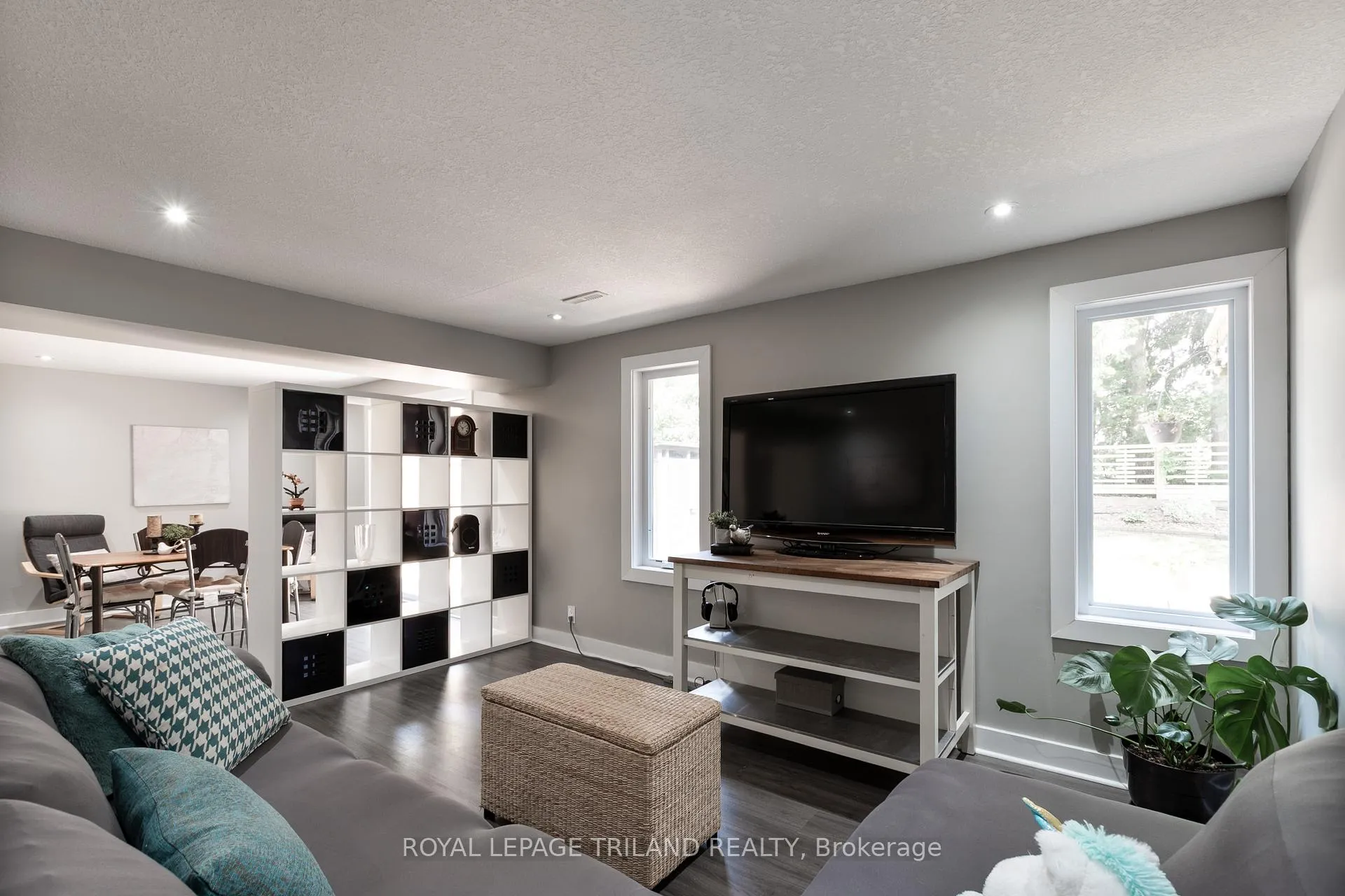 Photo 23 of 681 Bennett Crescent, Strathroy-Caradoc, Mount Brydges — HOMEH