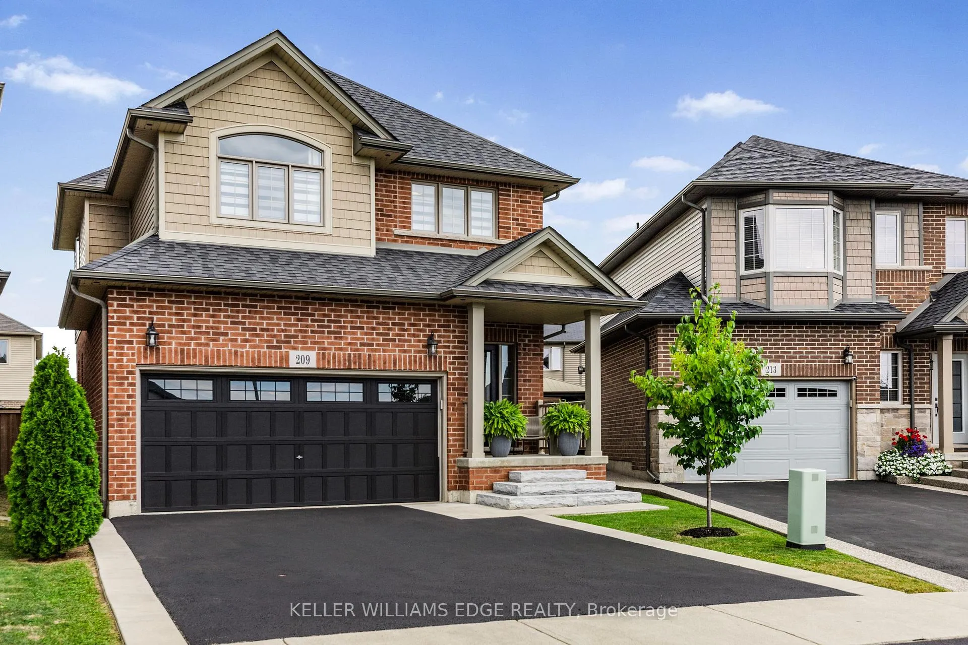 Photo 1 of 209 Echovalley Drive, Hamilton, Stoney Creek Mountain — HOMEH