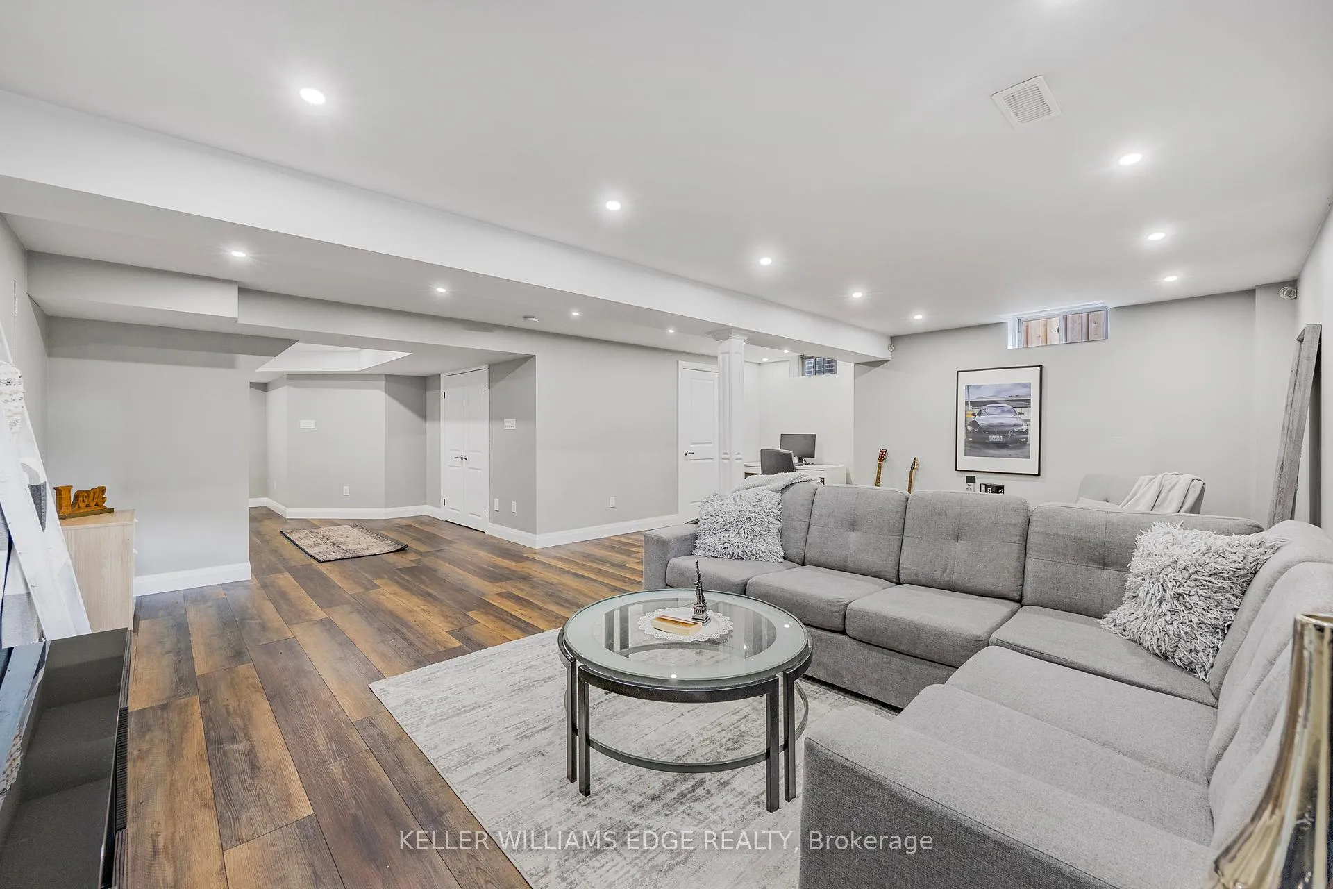 Photo 34 of 209 Echovalley Drive, Hamilton, Stoney Creek Mountain — HOMEH