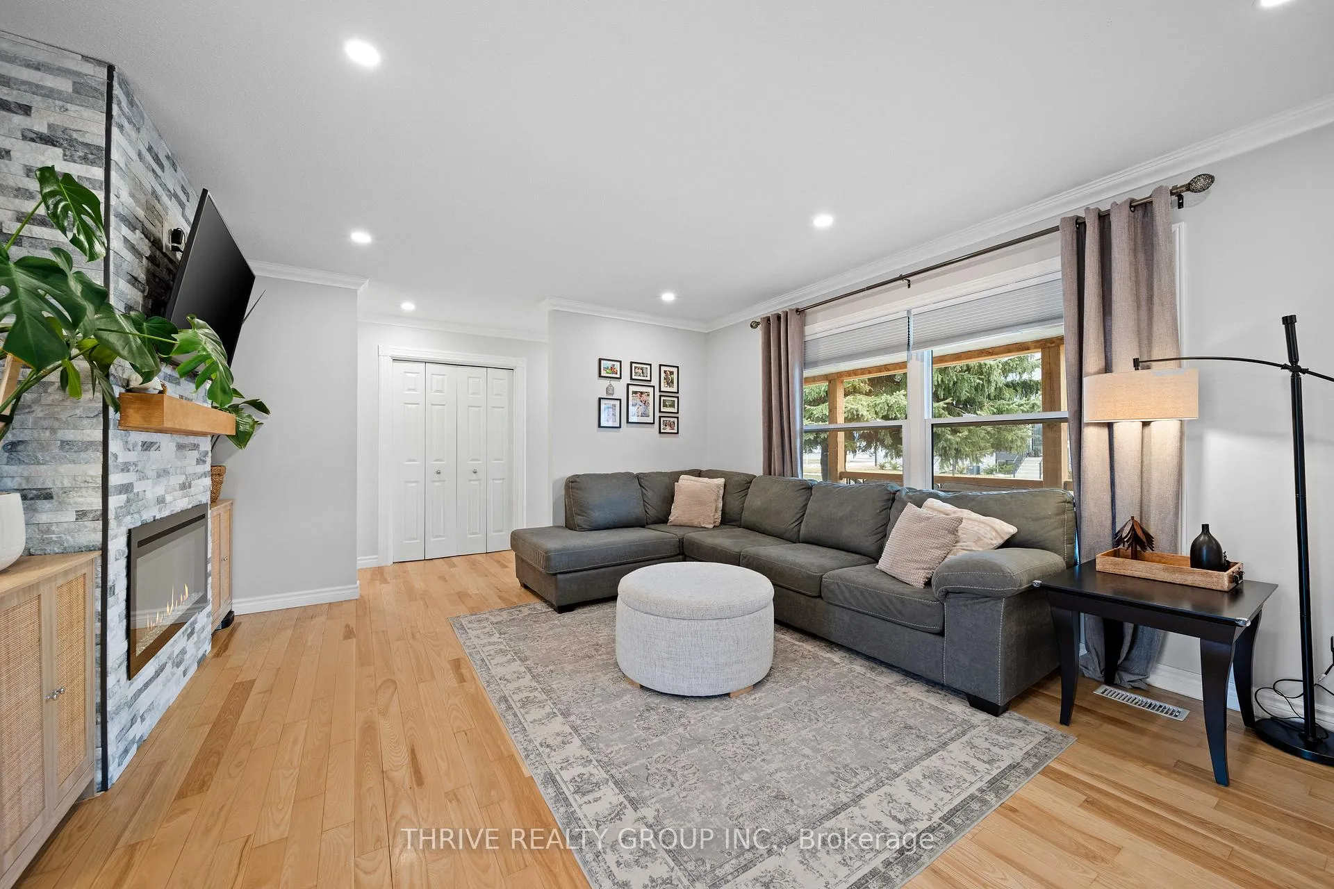 Photo 7 of 169 Railway Avenue, Middlesex Centre, Komoka — HOMEH