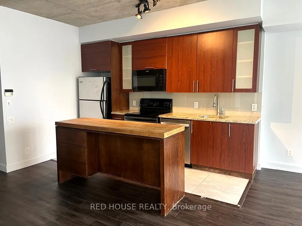 Photo 4 of Unit 705, 33 Mill Street, Toronto, Waterfront Communities — HOMEH