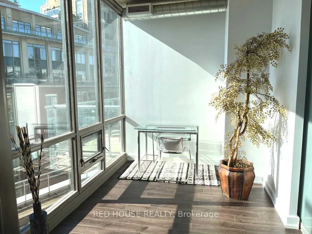 Photo 6 of Unit 705, 33 Mill Street, Toronto, Waterfront Communities — HOMEH