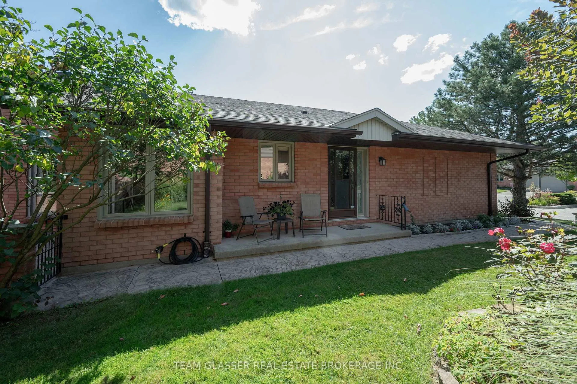 Front of Unit 41, 55 Fiddlers Green Road