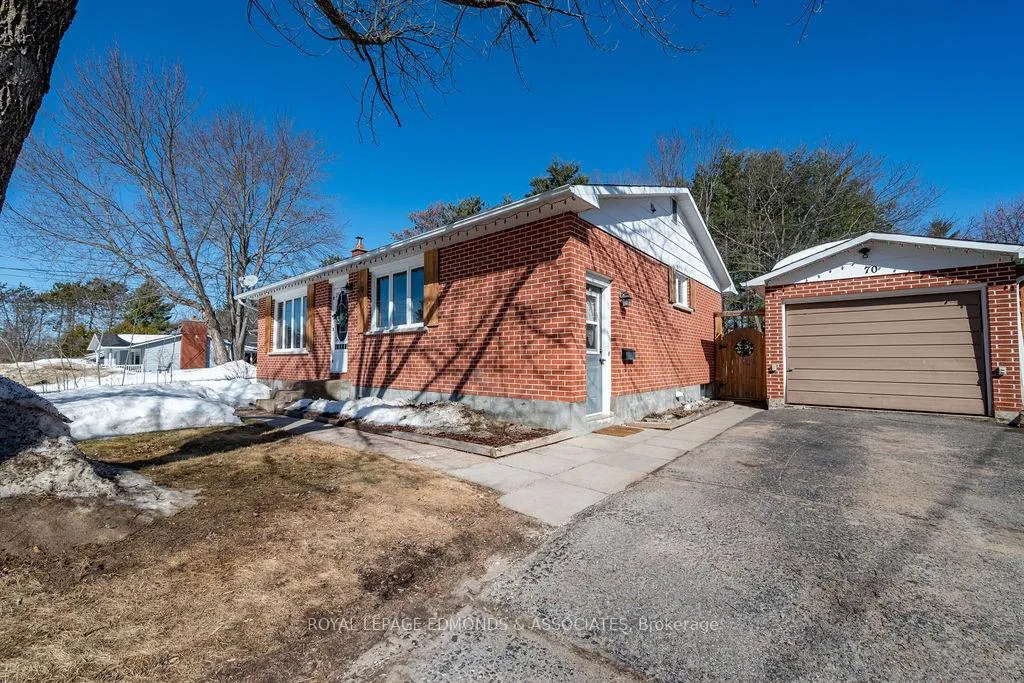 Photo 1 of 70 John Street, Petawawa — HOMEH