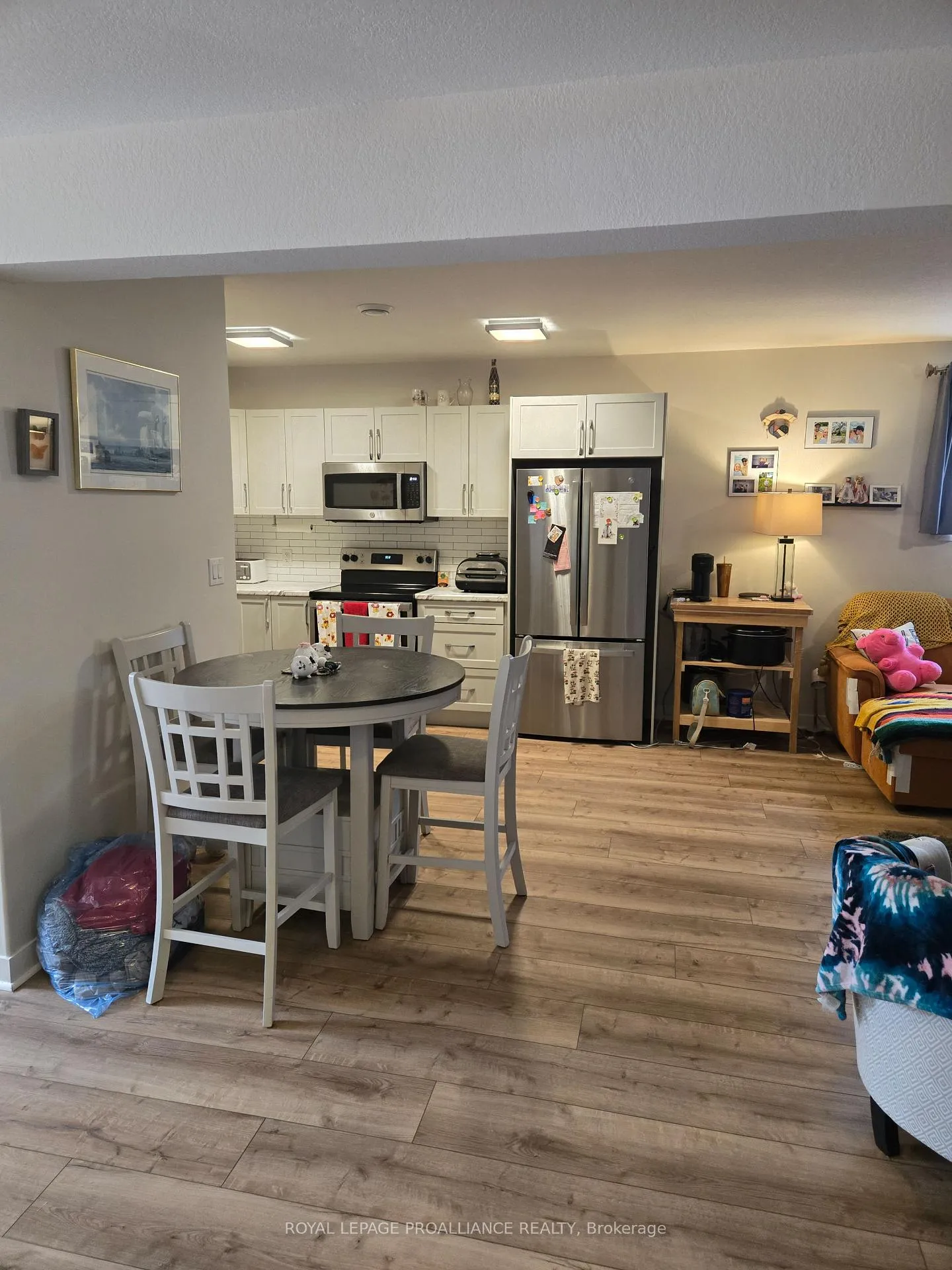 Photo 7 of Unit B, 58 Cannifton Road, Belleville, Belleville Ward — HOMEH