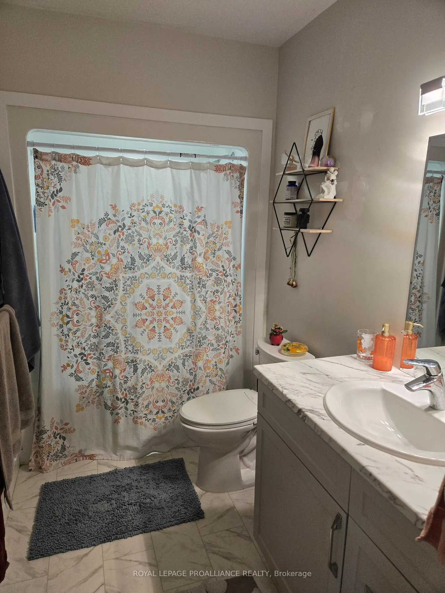 Photo 16 of Unit B, 58 Cannifton Road, Belleville, Belleville Ward — HOMEH