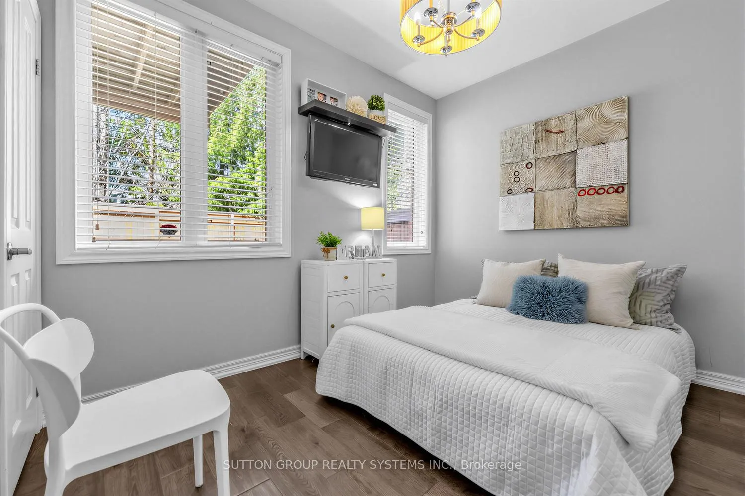 Photo 5 of Unit 17, 4165 Upper Middle Road, Burlington, Rose — HOMEH