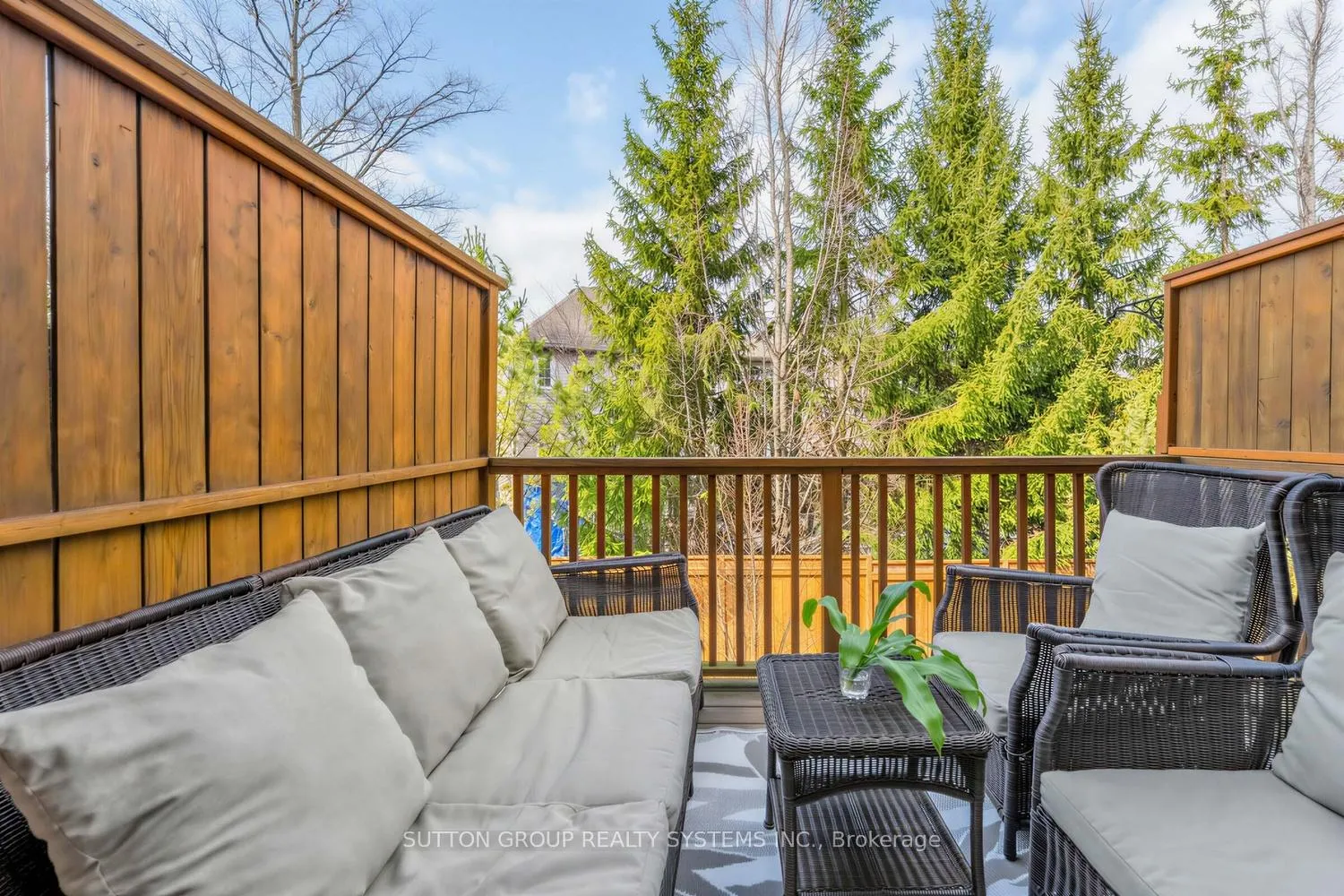 Photo 10 of Unit 17, 4165 Upper Middle Road, Burlington, Rose — HOMEH