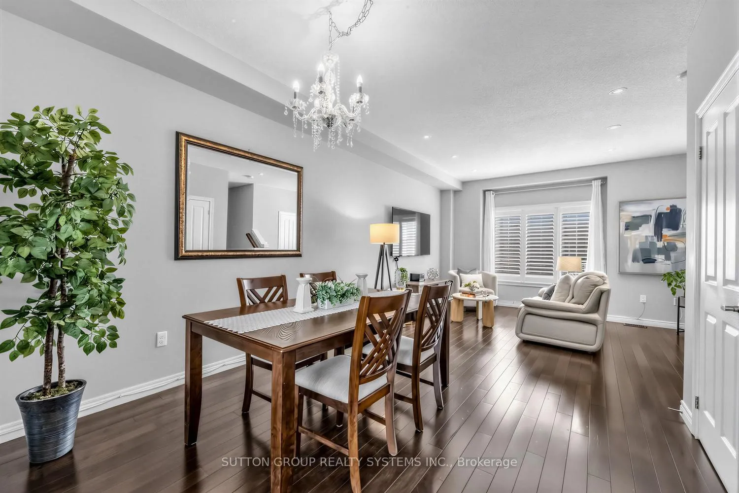 Photo 12 of Unit 17, 4165 Upper Middle Road, Burlington, Rose — HOMEH