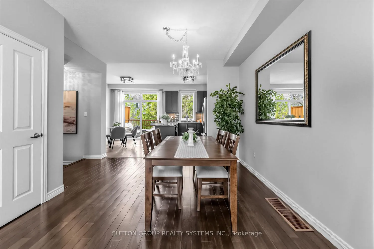 Photo 14 of Unit 17, 4165 Upper Middle Road, Burlington, Rose — HOMEH