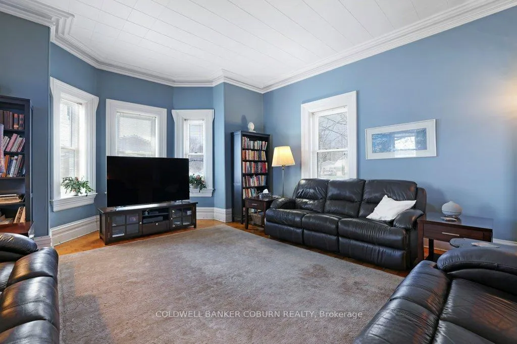 Photo 10 of 81 Lakeshore Drive, South Dundas, Morrisburg — HOMEH