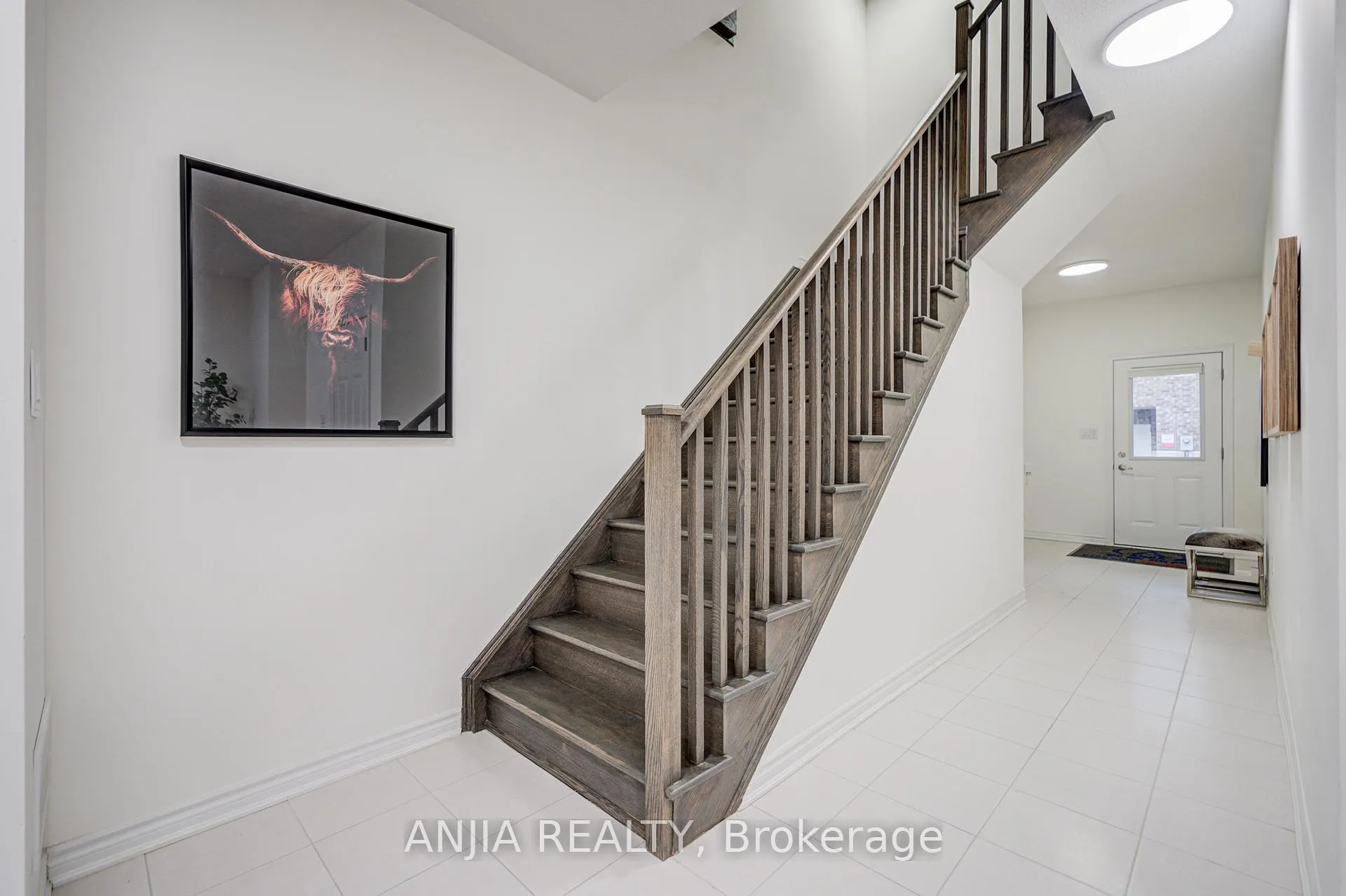 Photo 6 of 82 Chicago Lane, Markham, Wismer — HOMEH