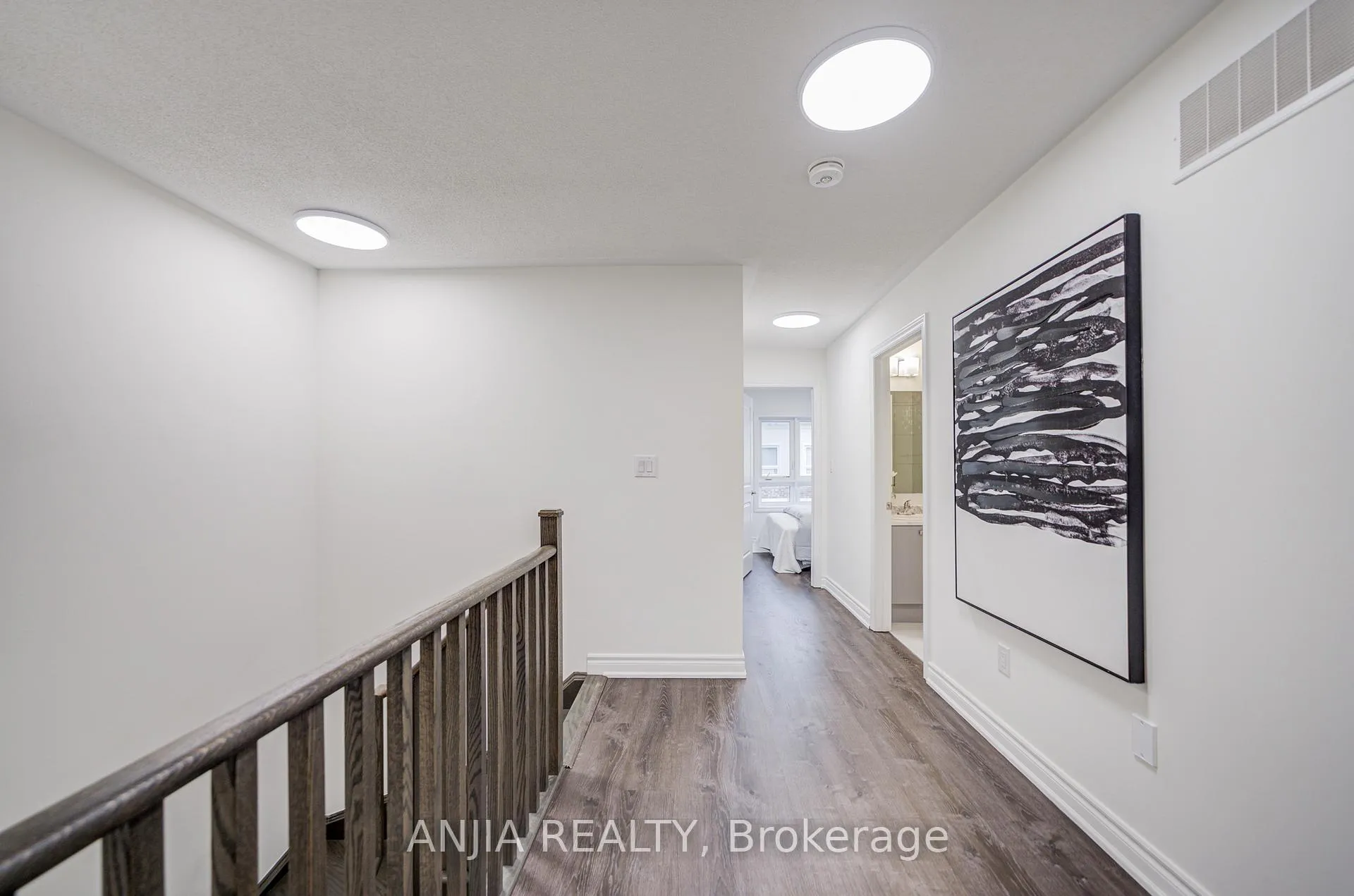 Photo 30 of 82 Chicago Lane, Markham, Wismer — HOMEH