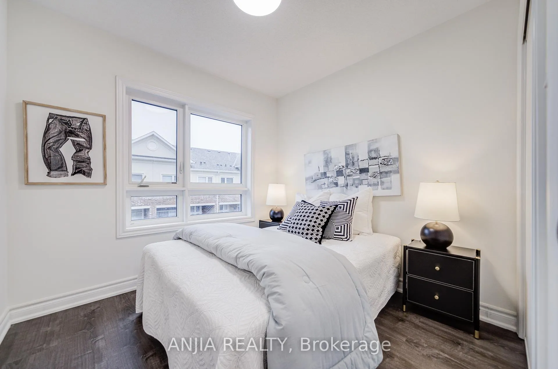 Photo 36 of 82 Chicago Lane, Markham, Wismer — HOMEH