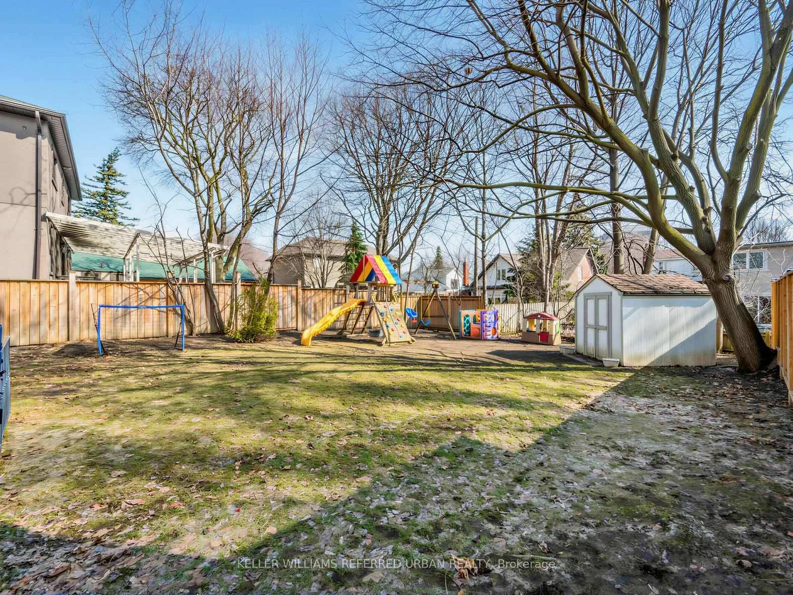 Photo 31 of 31 Prince Charles Drive, Toronto, Englemount-Lawrence — HOMEH
