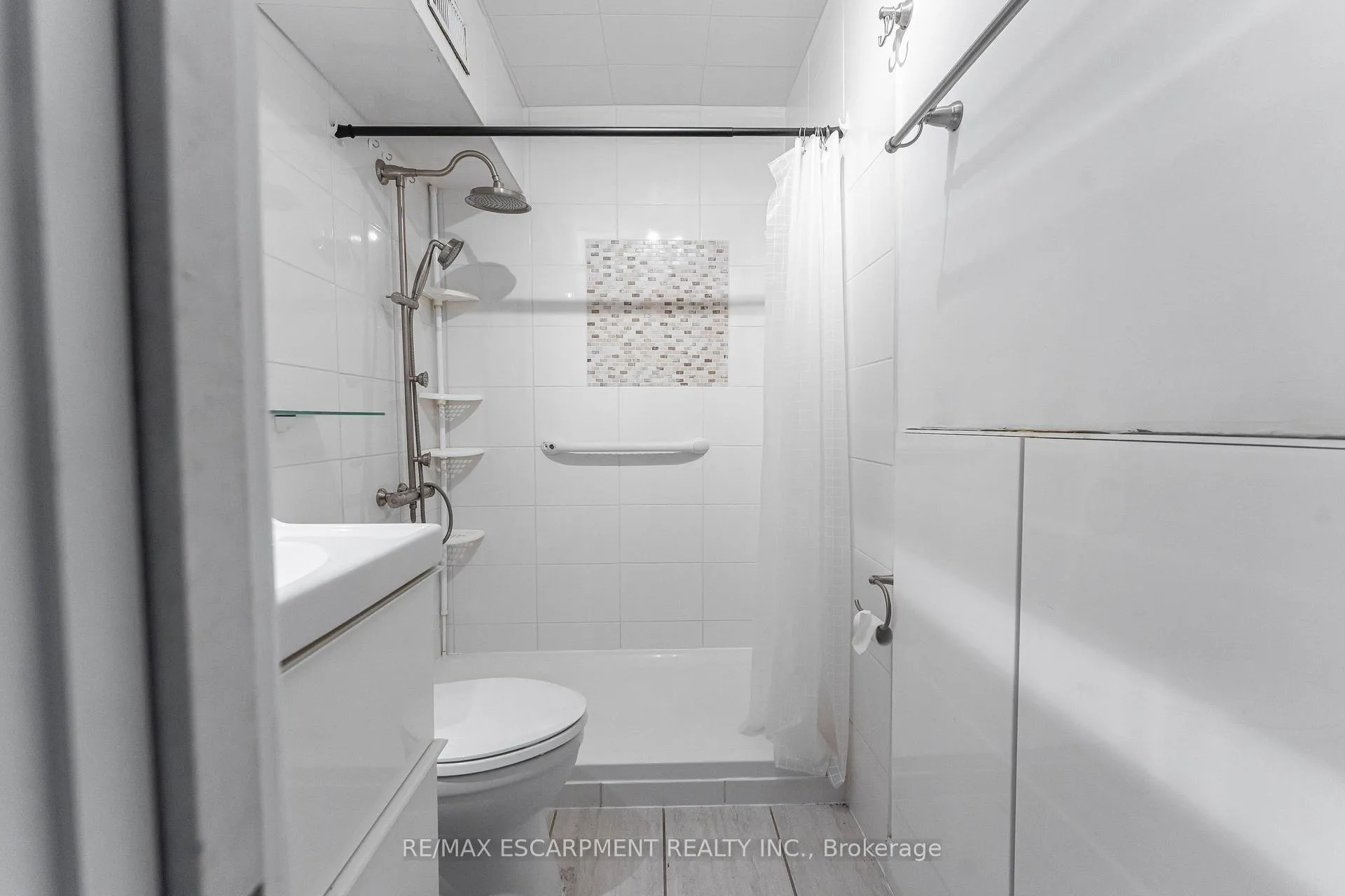 Photo 13 of Unit 607, 30 Summit Avenue, Hamilton, Eastmount — HOMEH