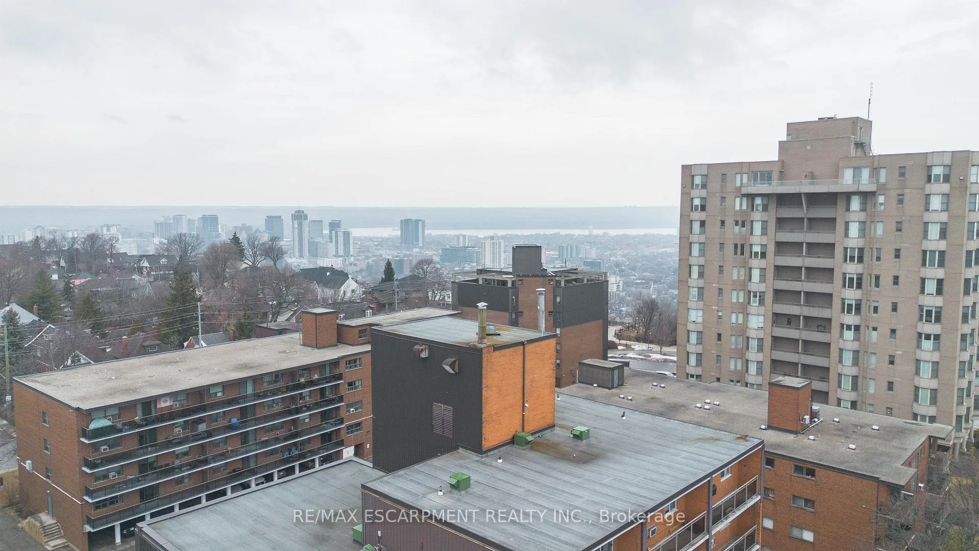 Photo 16 of Unit 607, 30 Summit Avenue, Hamilton, Eastmount — HOMEH