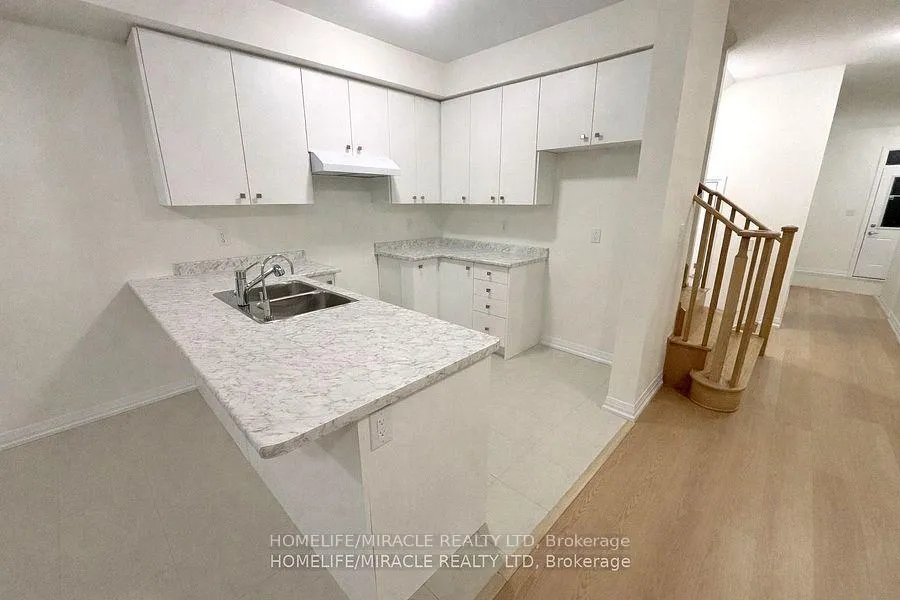 Photo 11 of 93 Marche Drive, Haldimand — HOMEH
