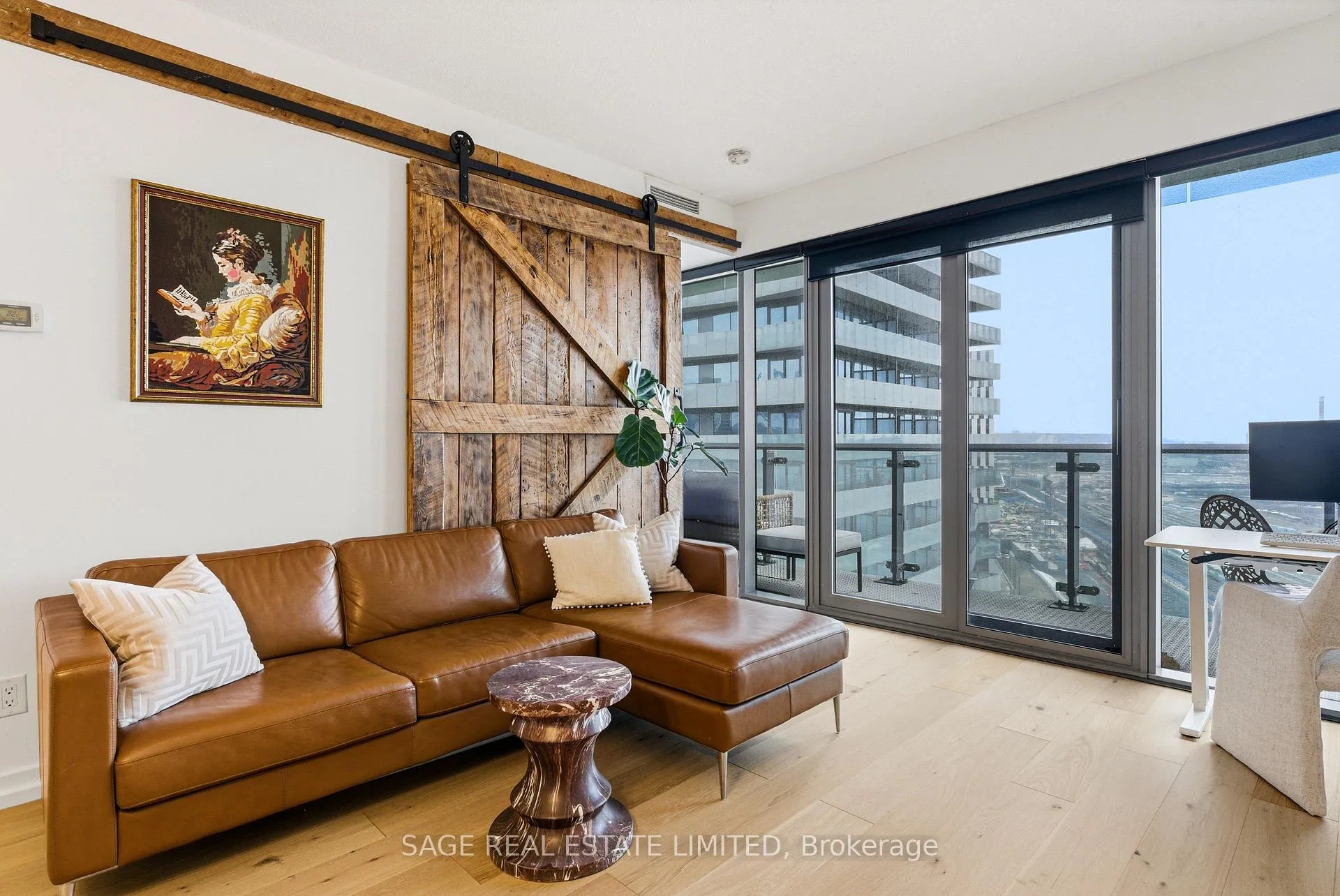 Photo 9 of Unit 1804, 70 Distillery Lane, Toronto, Waterfront Communities — HOMEH