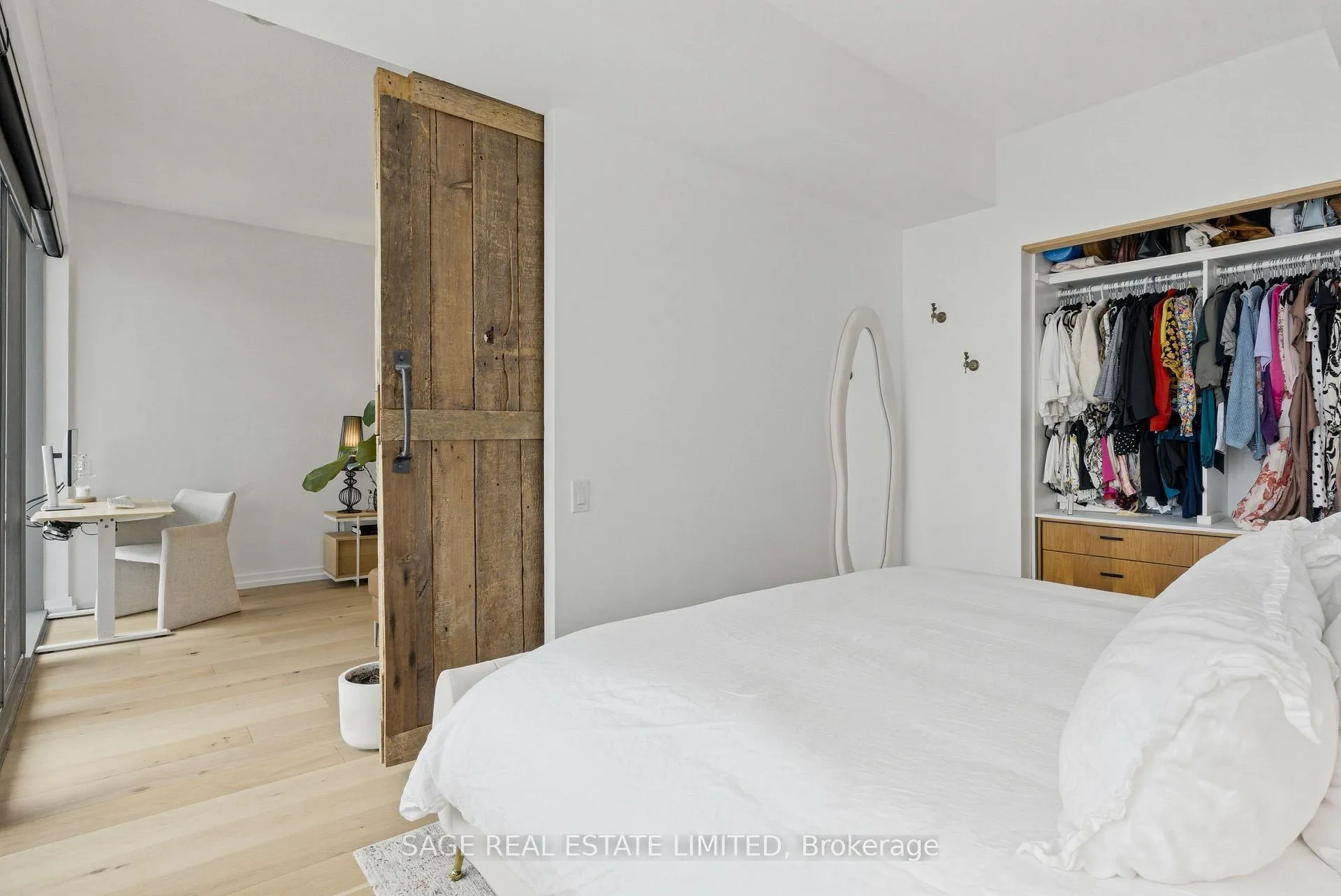 Photo 15 of Unit 1804, 70 Distillery Lane, Toronto, Waterfront Communities — HOMEH