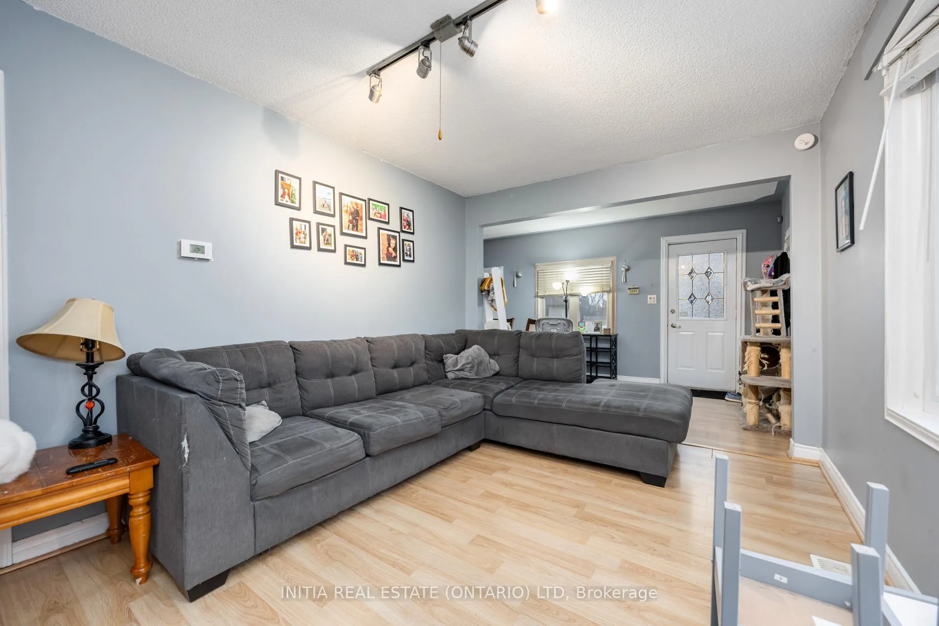 Photo 7 of 856 Devine Street, Sarnia — HOMEH