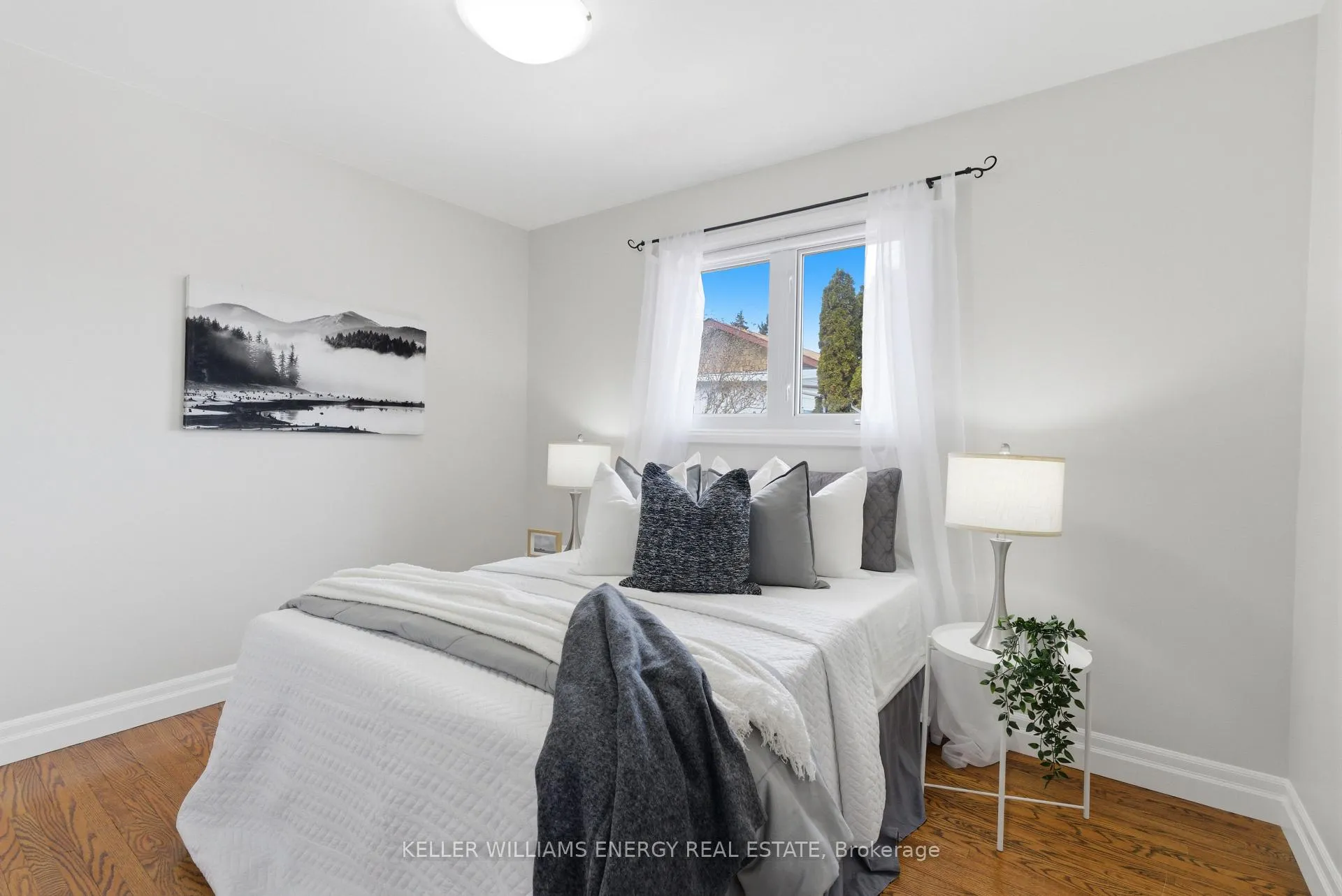 Photo 15 of 168 Gladstone Avenue, Oshawa, McLaughlin — HOMEH