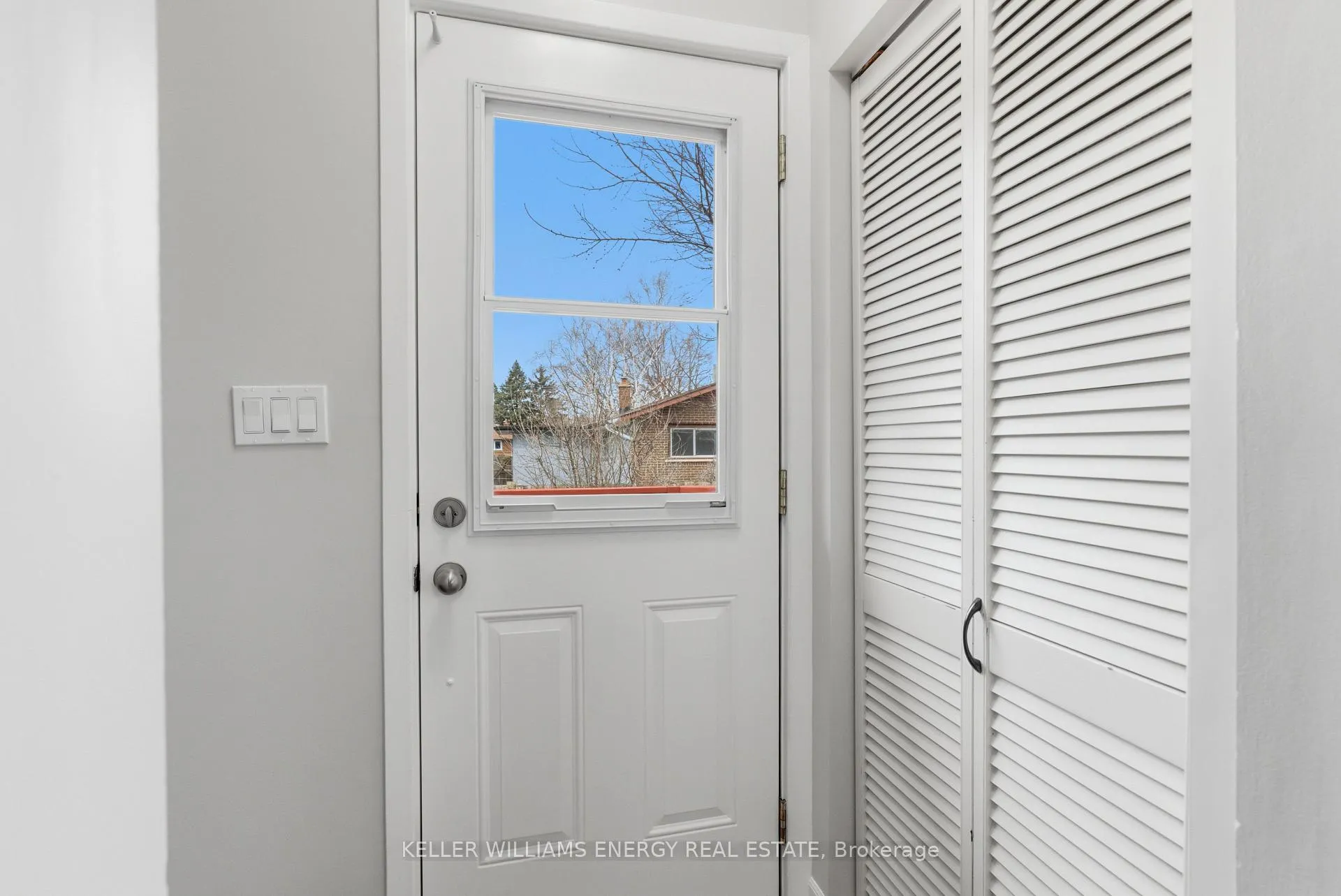 Photo 21 of 168 Gladstone Avenue, Oshawa, McLaughlin — HOMEH