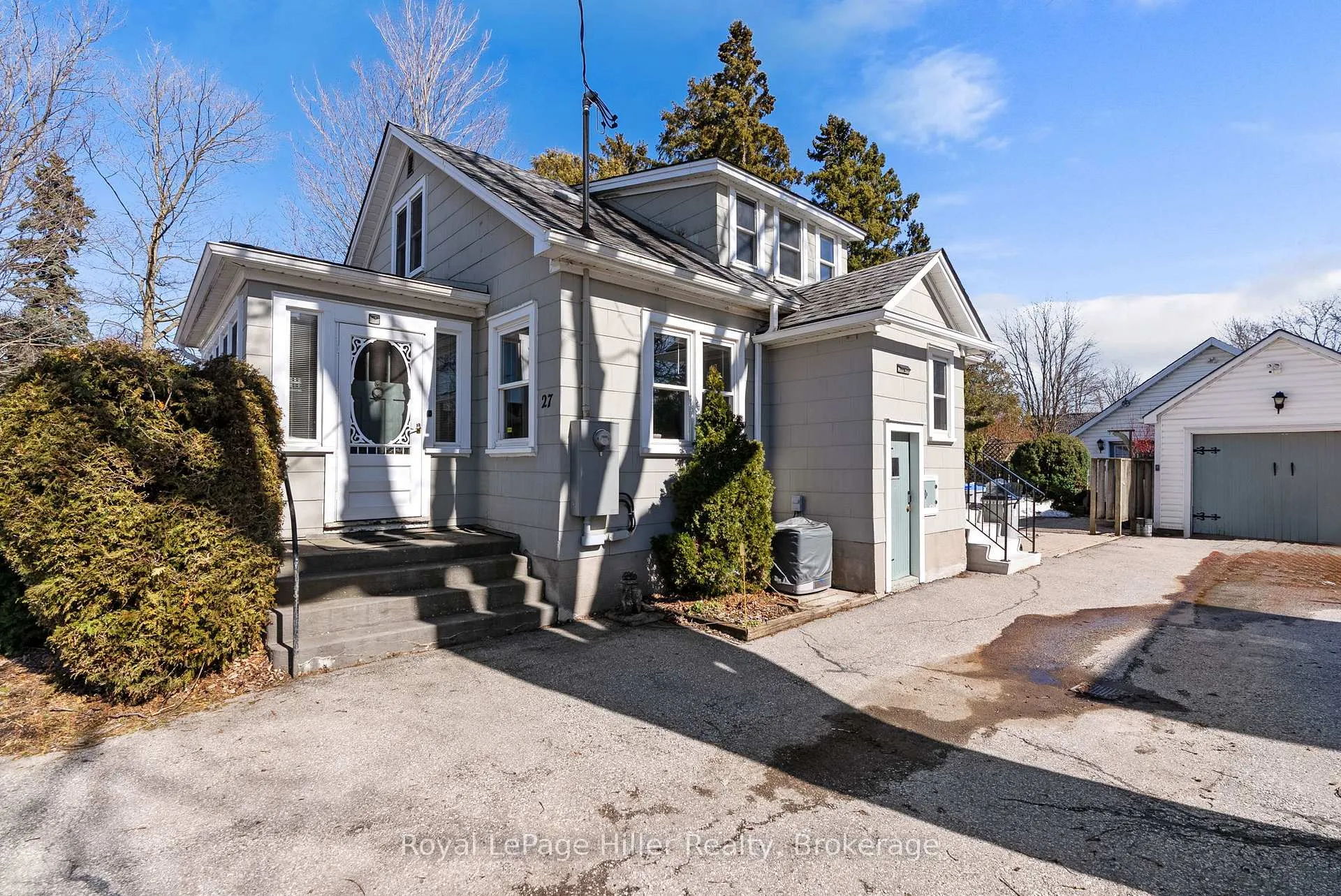 Photo 4 of 27 Pacific Avenue, Perth East, Milverton — HOMEH