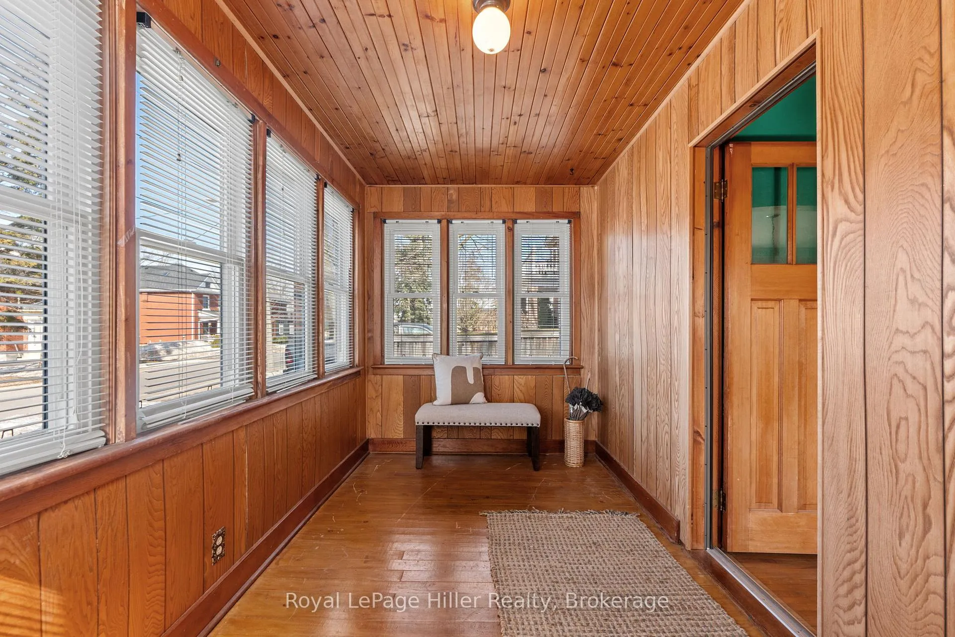 Photo 8 of 27 Pacific Avenue, Perth East, Milverton — HOMEH