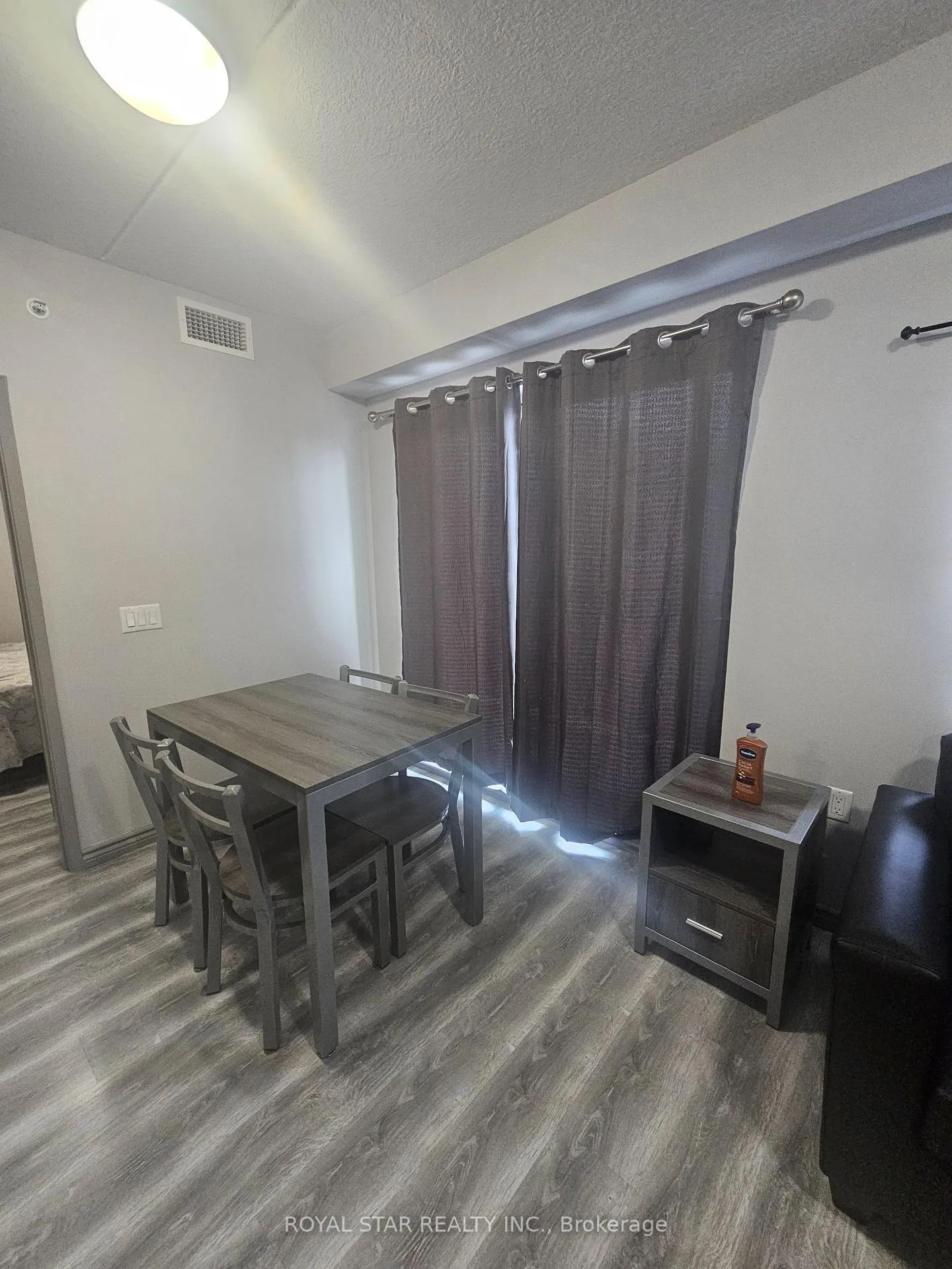 Photo 5 of Unit F411, 275 Larch Street, Waterloo, Beechwood/University — HOMEH