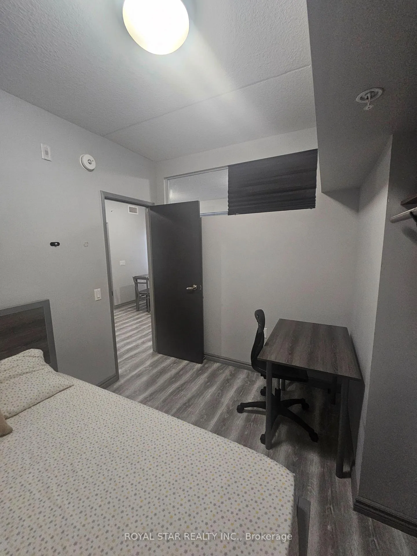 Photo 11 of Unit F411, 275 Larch Street, Waterloo, Beechwood/University — HOMEH
