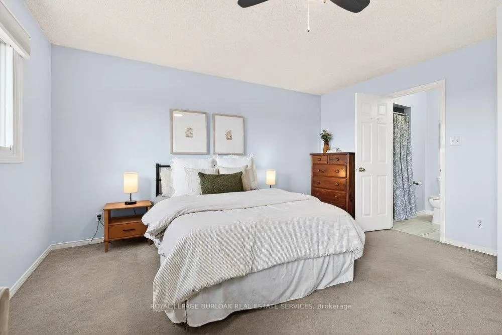 Photo 20 of Unit 29, 2004 Glenada Crescent, Oakville, Wedgewood Creek — HOMEH