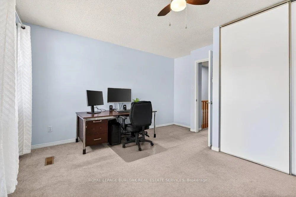 Photo 27 of Unit 29, 2004 Glenada Crescent, Oakville, Wedgewood Creek — HOMEH
