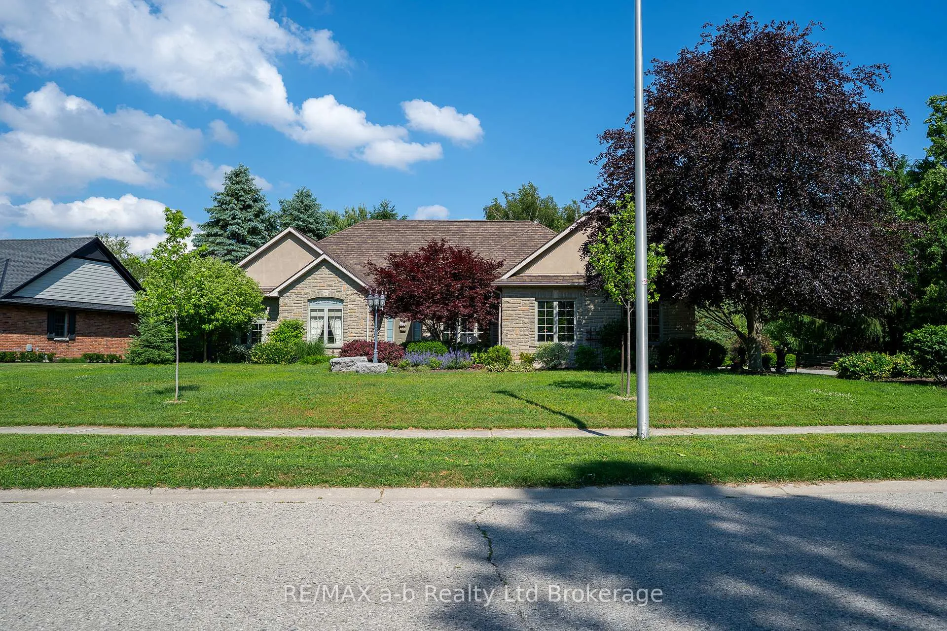 Photo 1 of 15 Otterview Drive, Norwich, Otterville — HOMEH