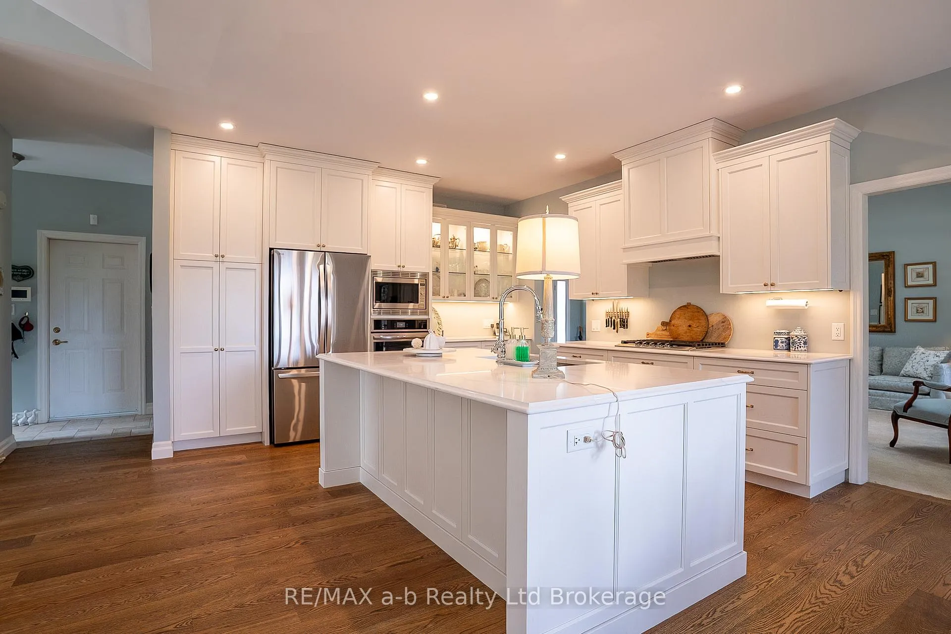 Photo 6 of 15 Otterview Drive, Norwich, Otterville — HOMEH